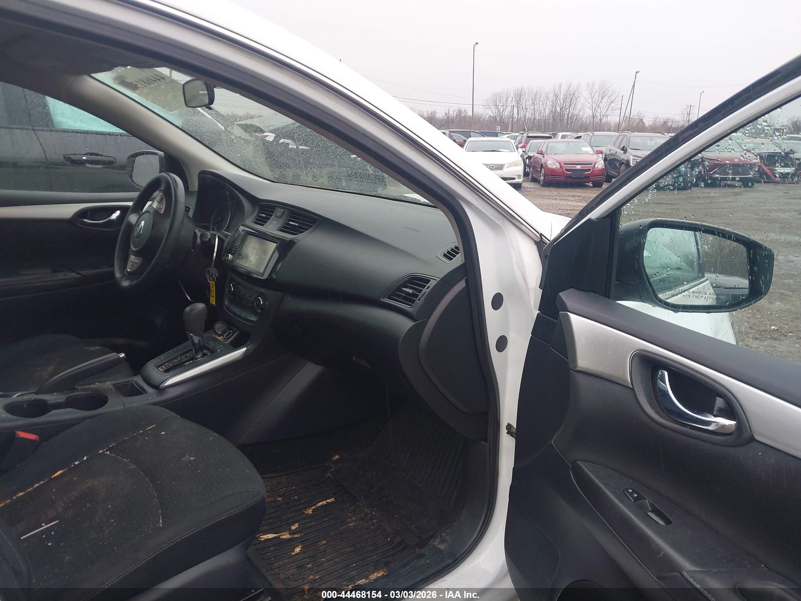 NISSAN SENTRA image 5