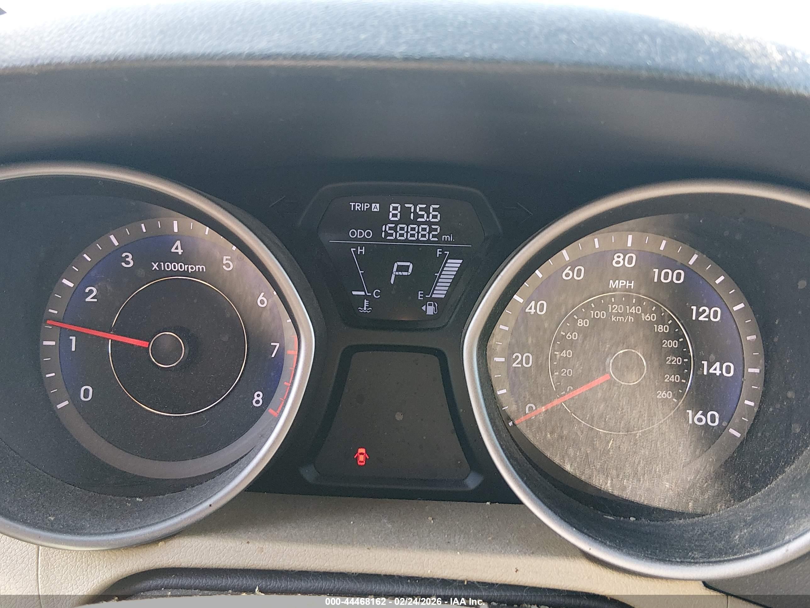 HYUNDAI ELANTRA image 7