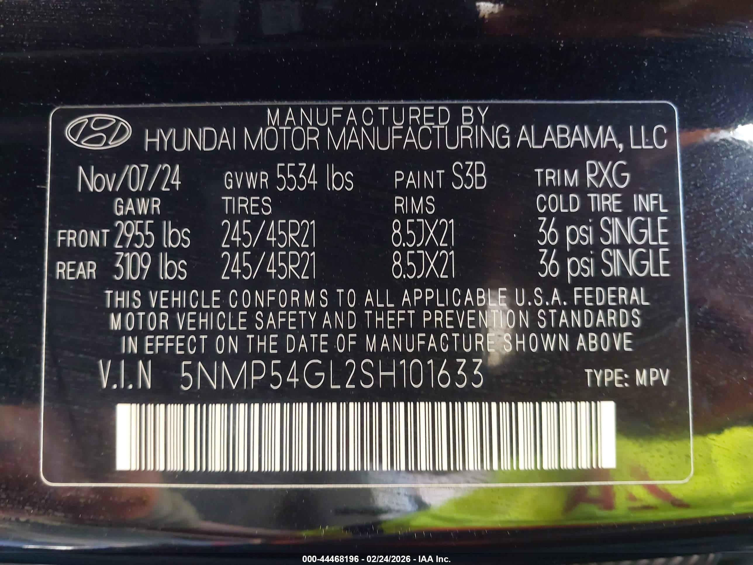 HYUNDAI SANTA image 9