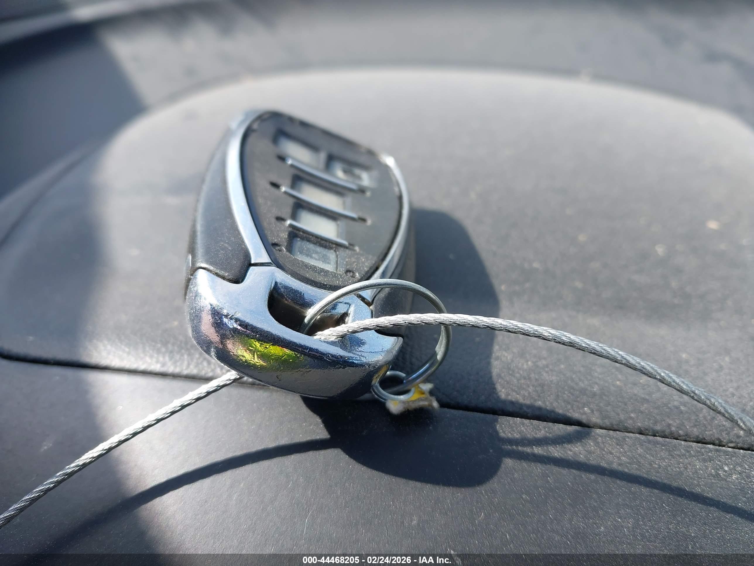 CHEVROLET EQUINOX image 11