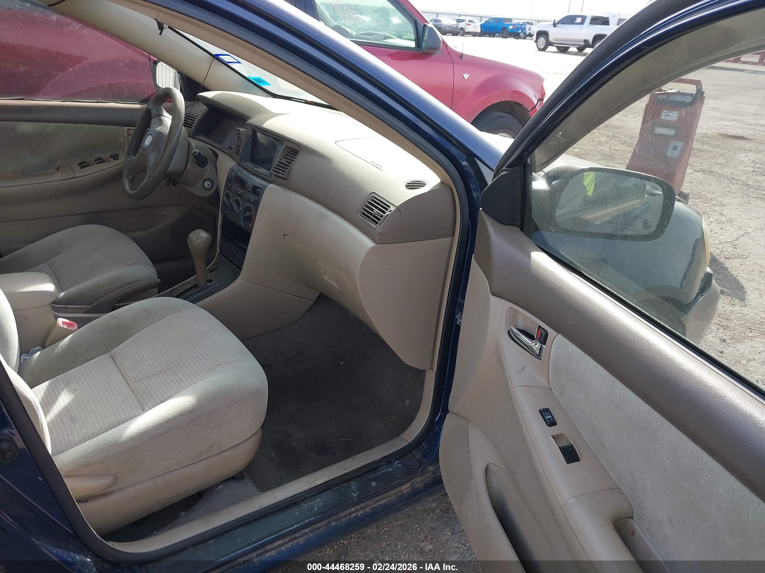 TOYOTA COROLLA image 5