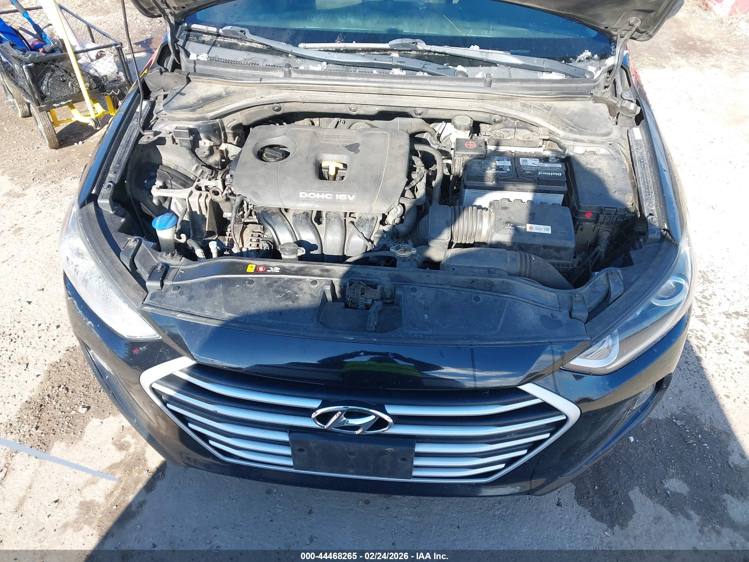 HYUNDAI ELANTRA image 10