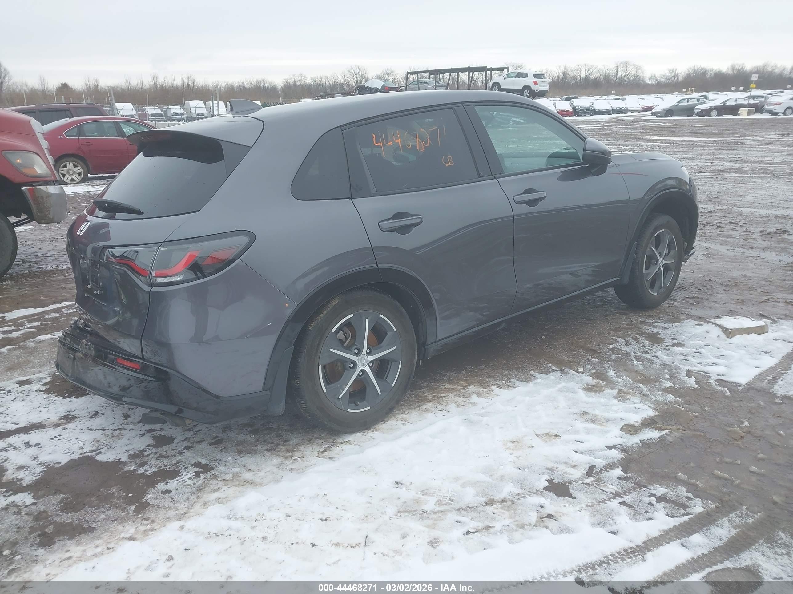 HONDA HR-V image 4