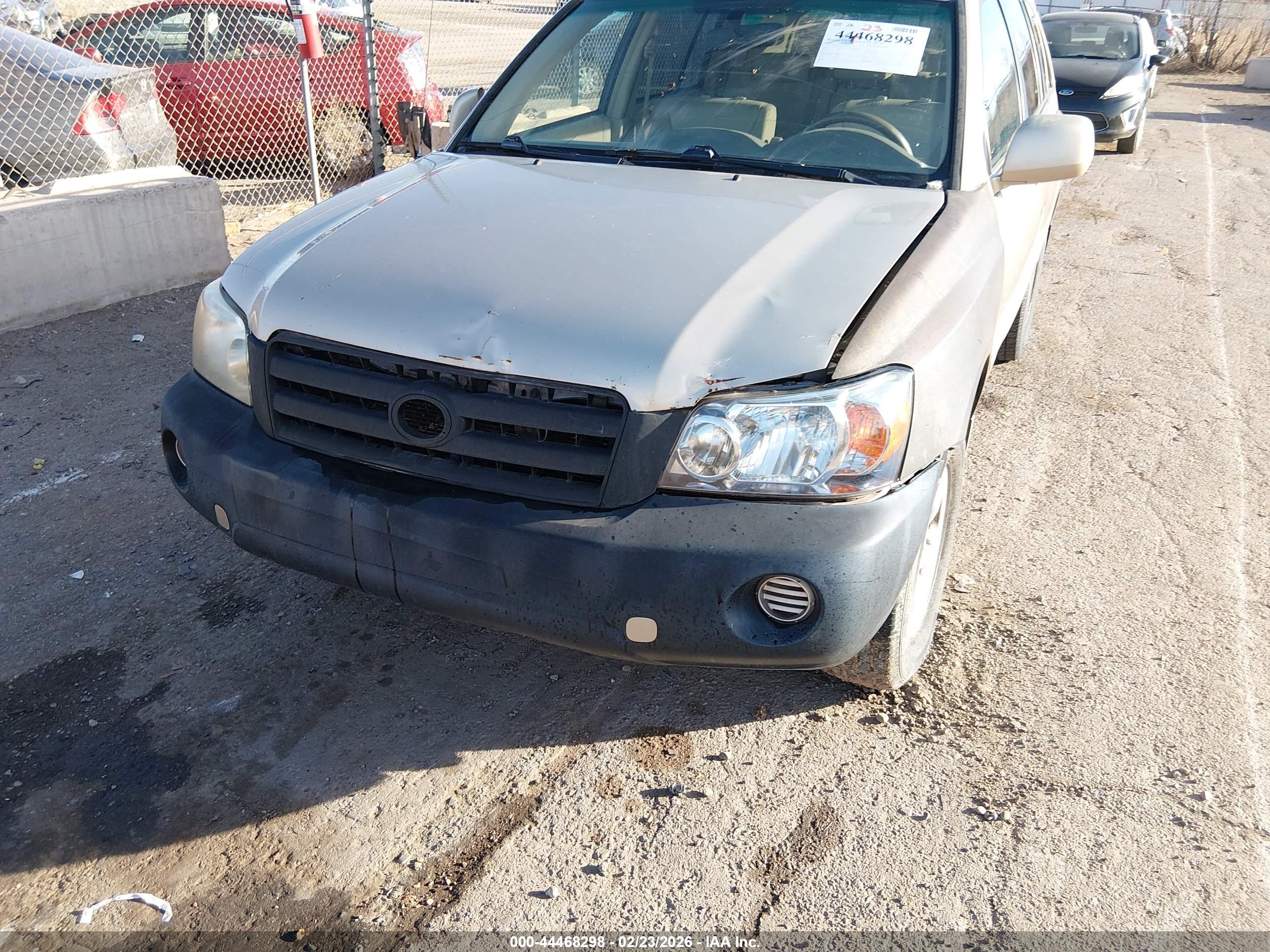 TOYOTA HIGHLANDER image 6