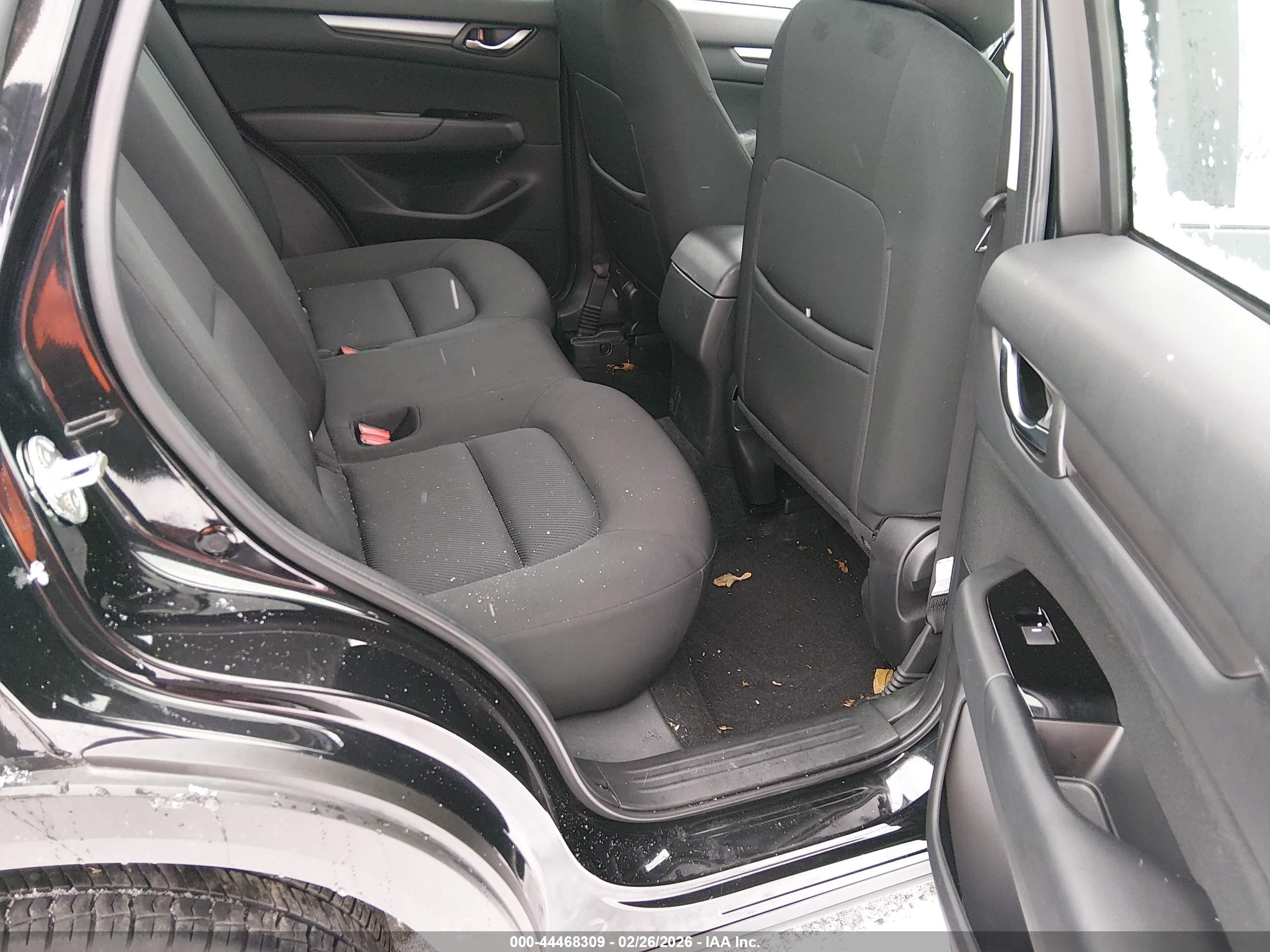 MAZDA CX-5 image 8
