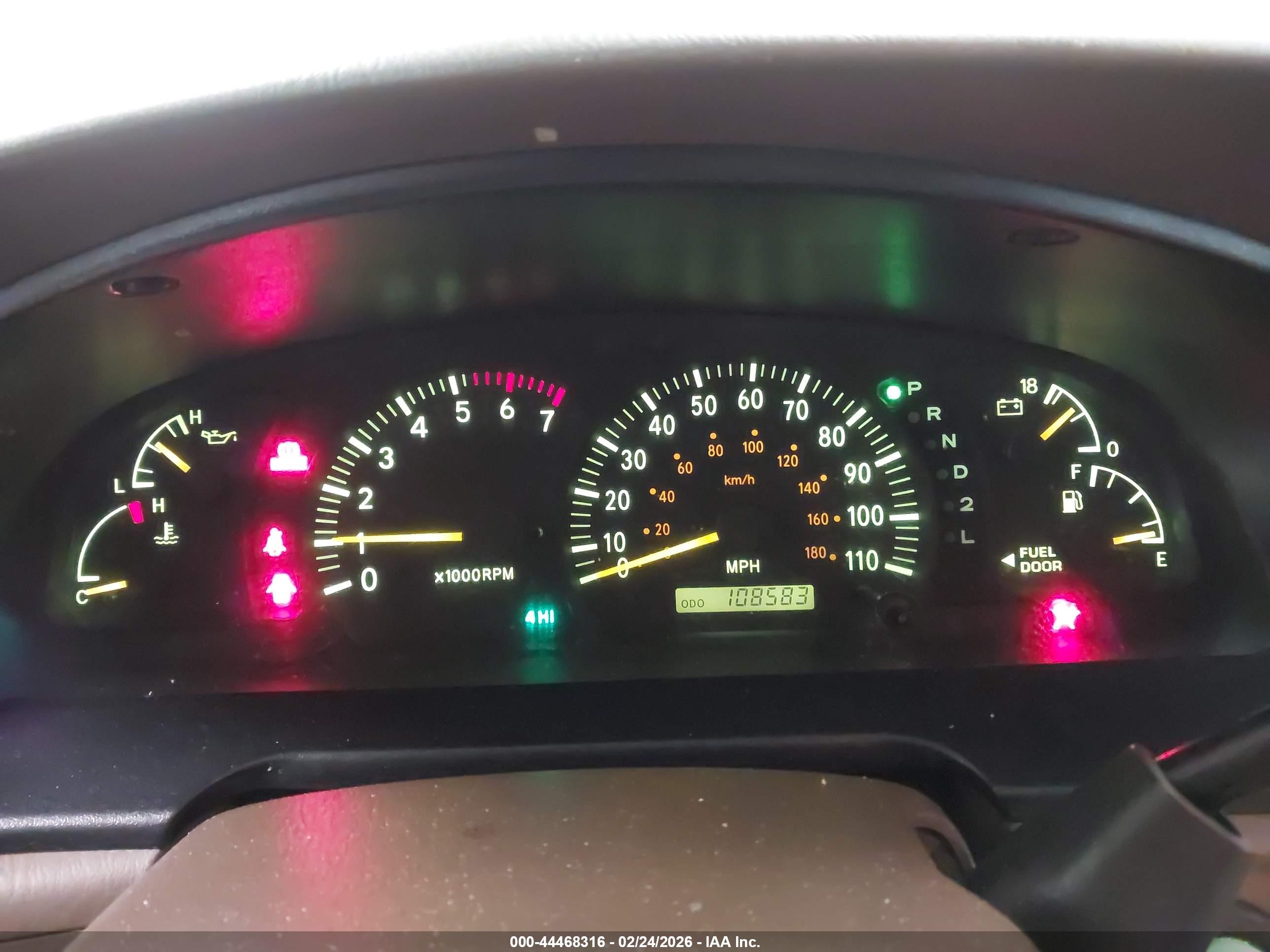 TOYOTA TUNDRA image 7