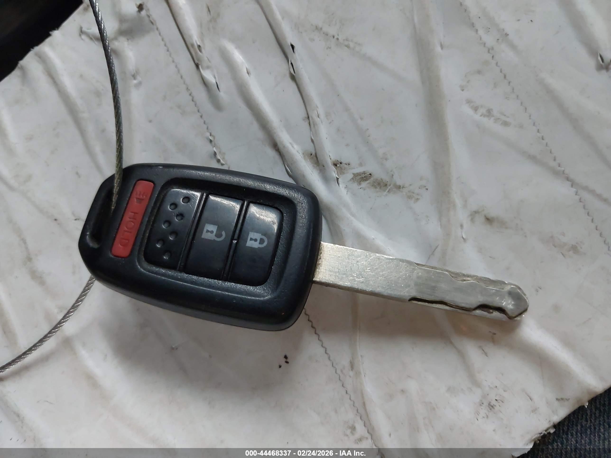 HONDA CR-V image 11