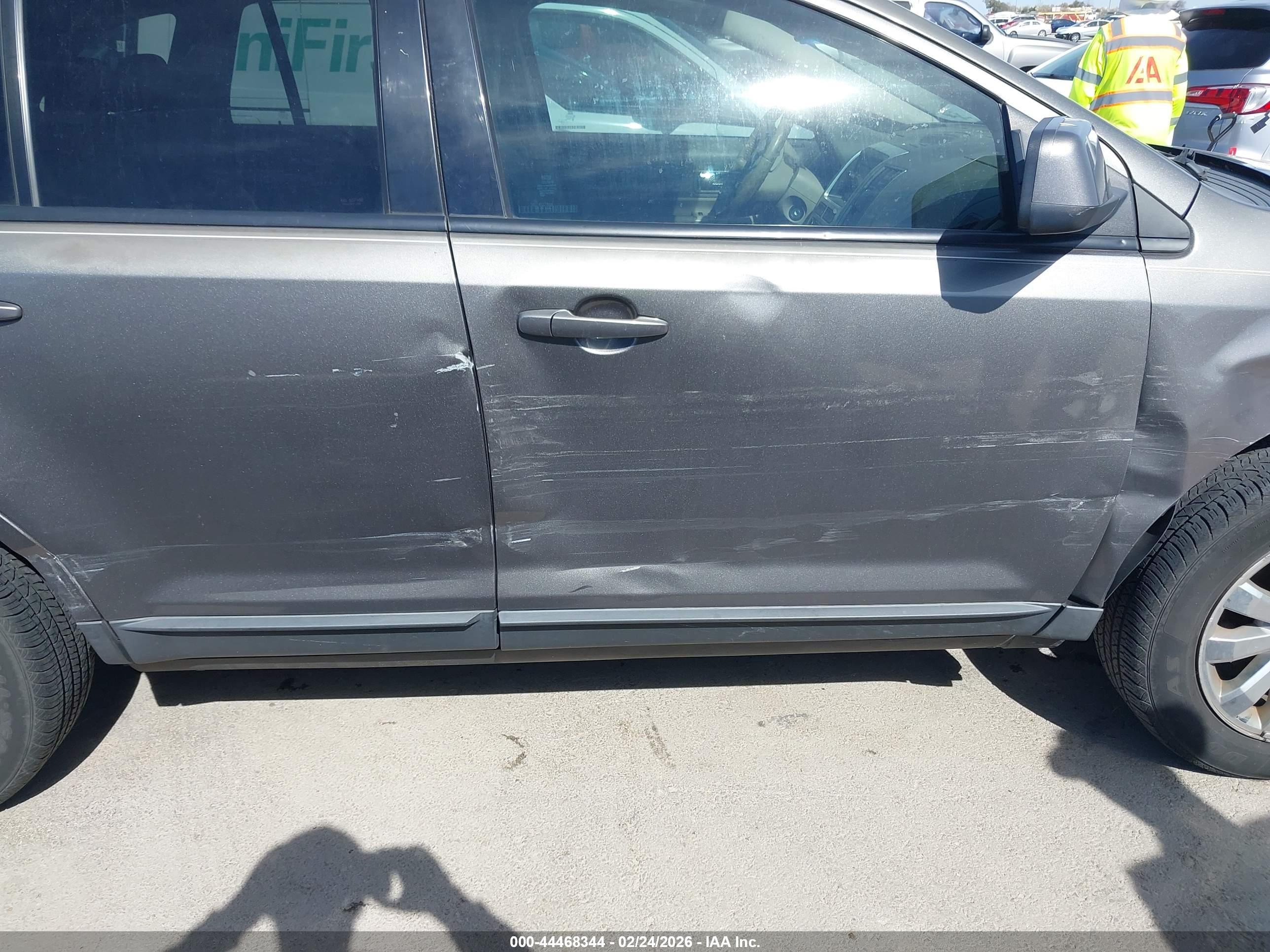 FORD EDGE image 6