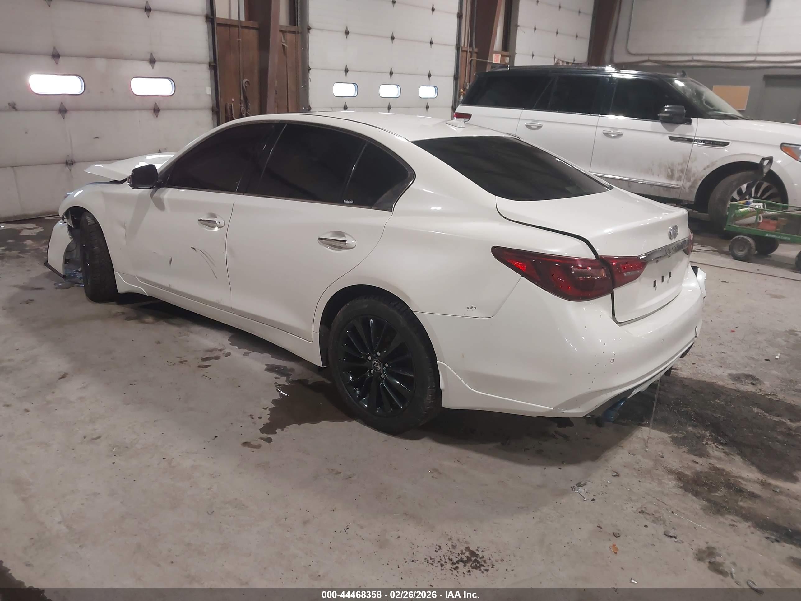 INFINITI Q50 image 3