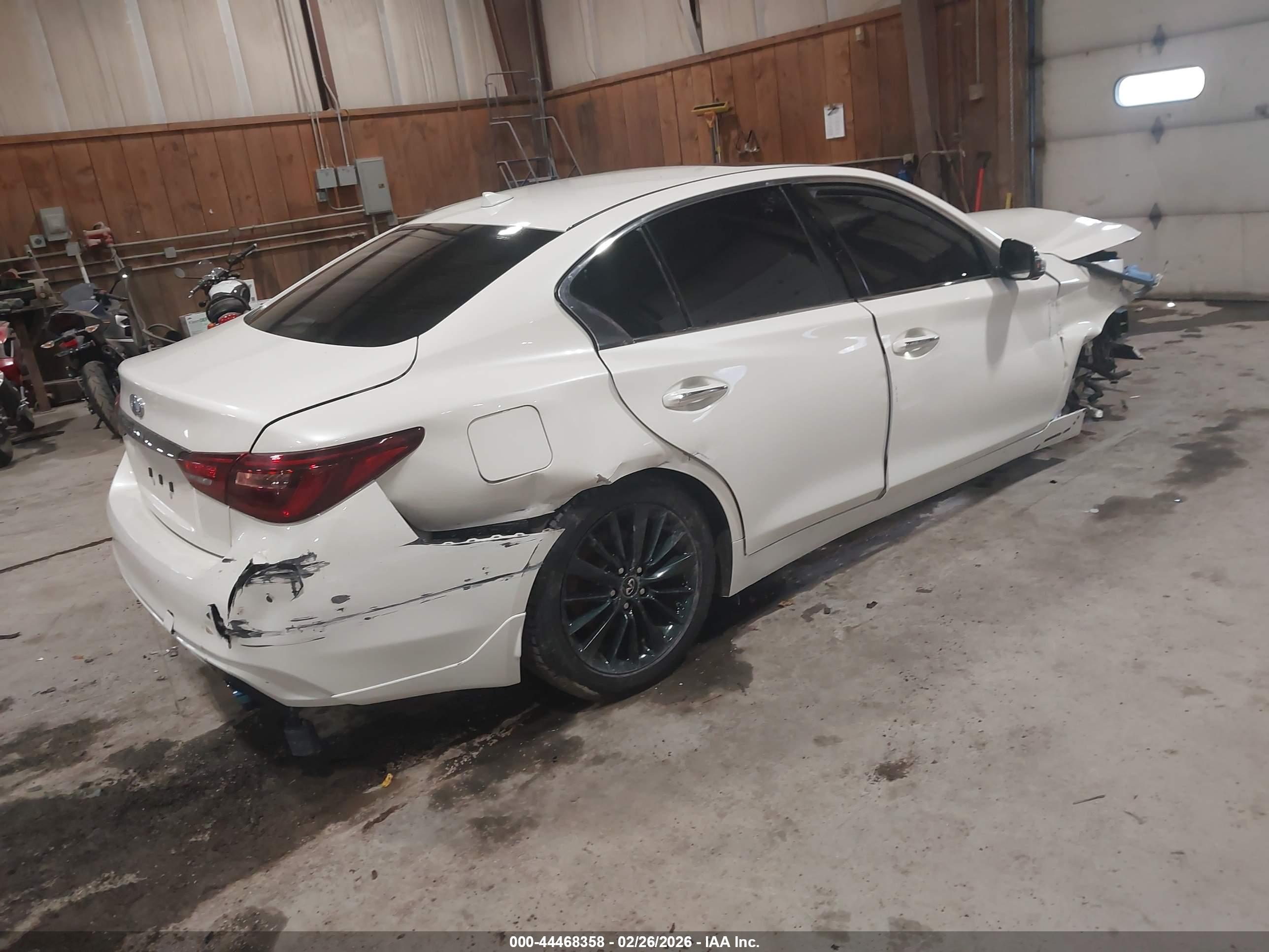 INFINITI Q50 image 4