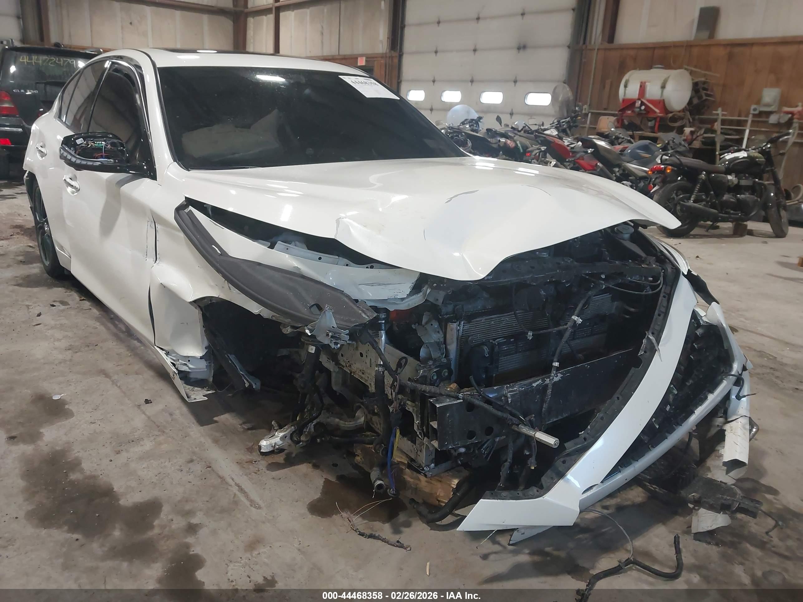INFINITI Q50 image 6