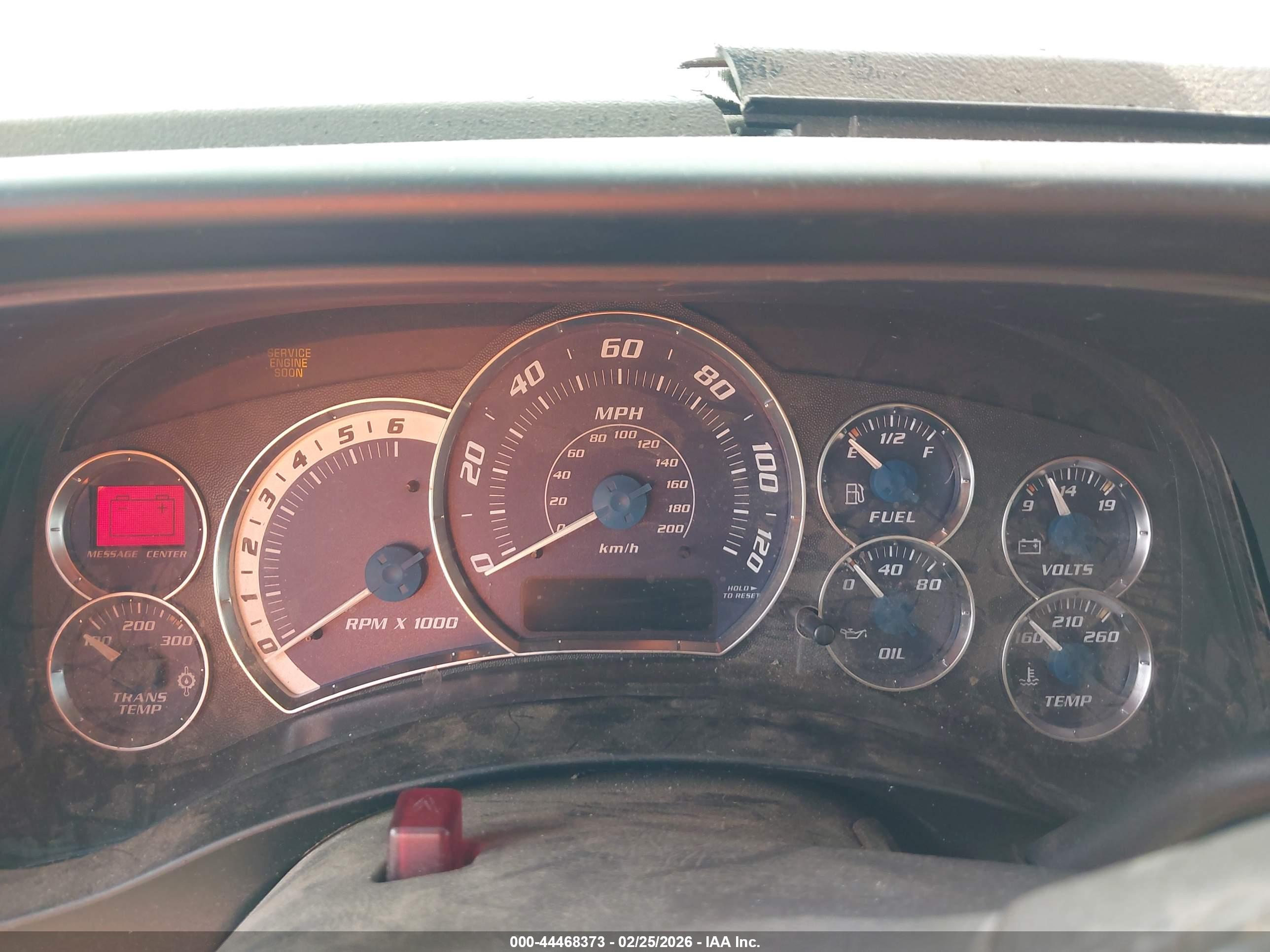 CADILLAC ESCALADE image 7
