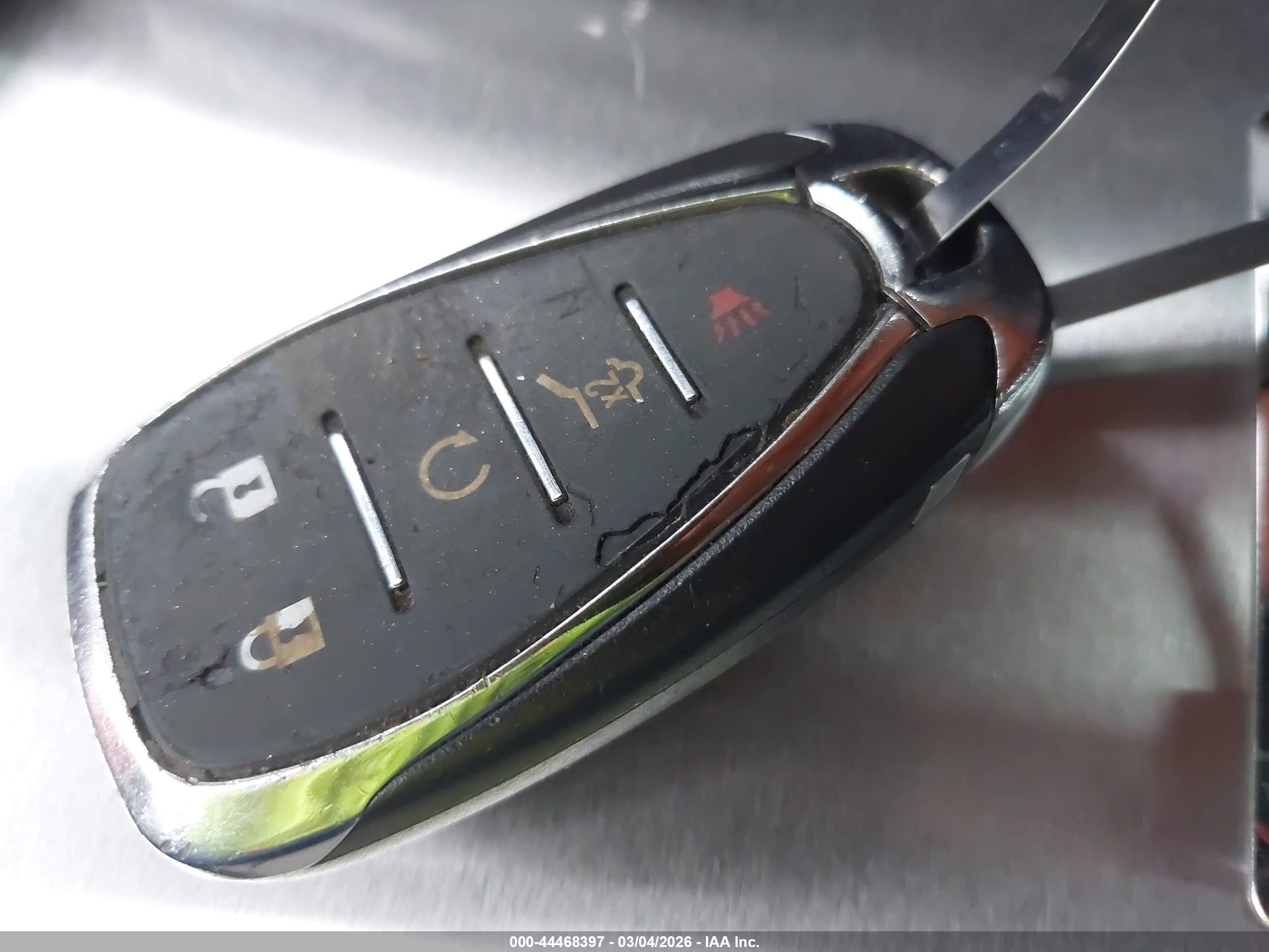 CHEVROLET EQUINOX image 11