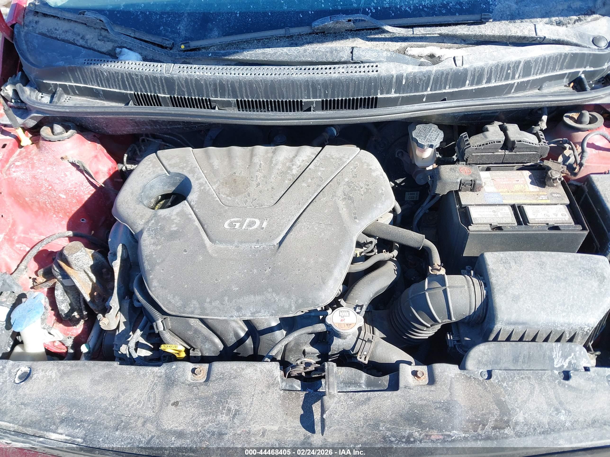 HYUNDAI ACCENT image 10