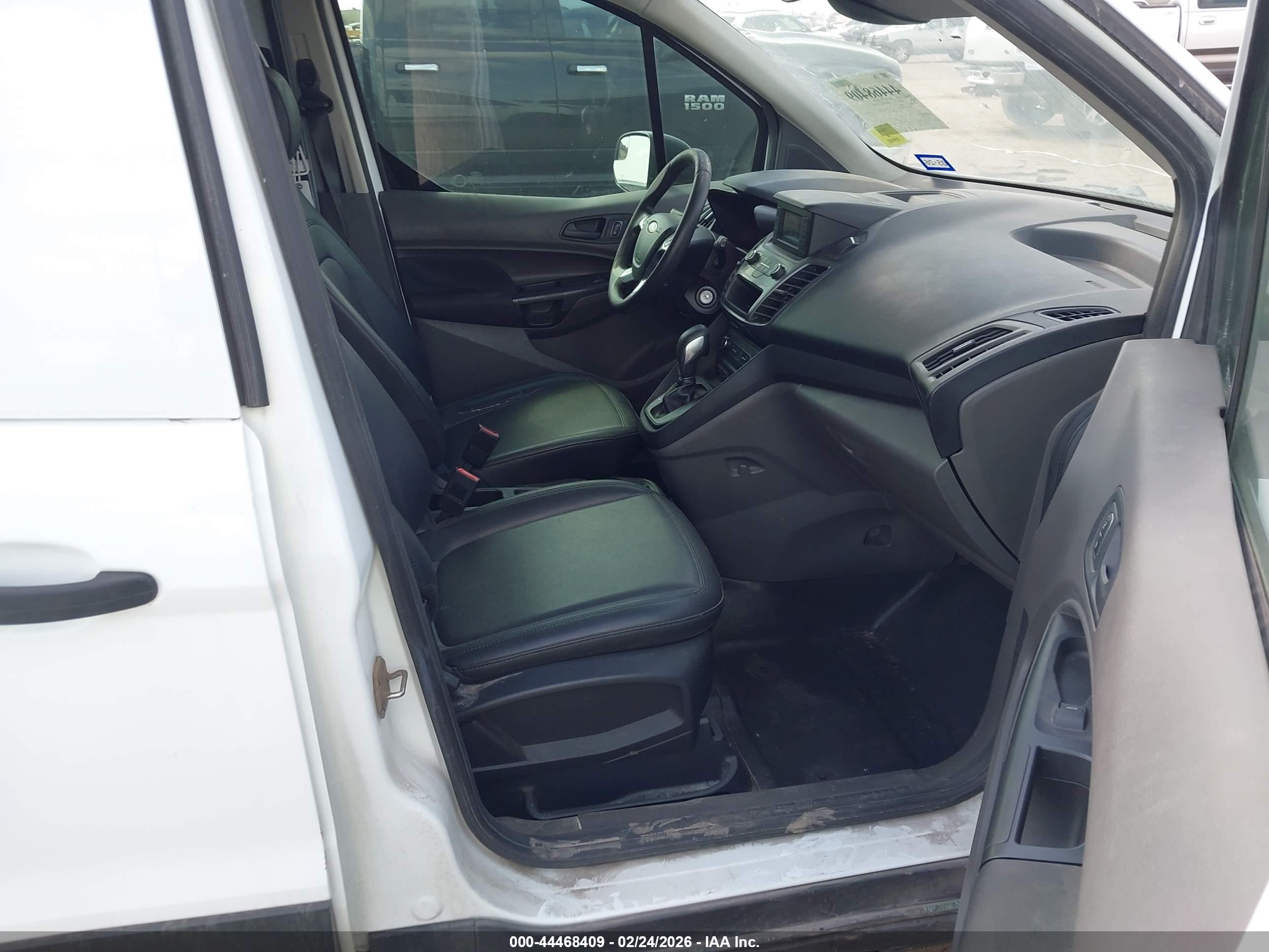 FORD TRANSIT image 5