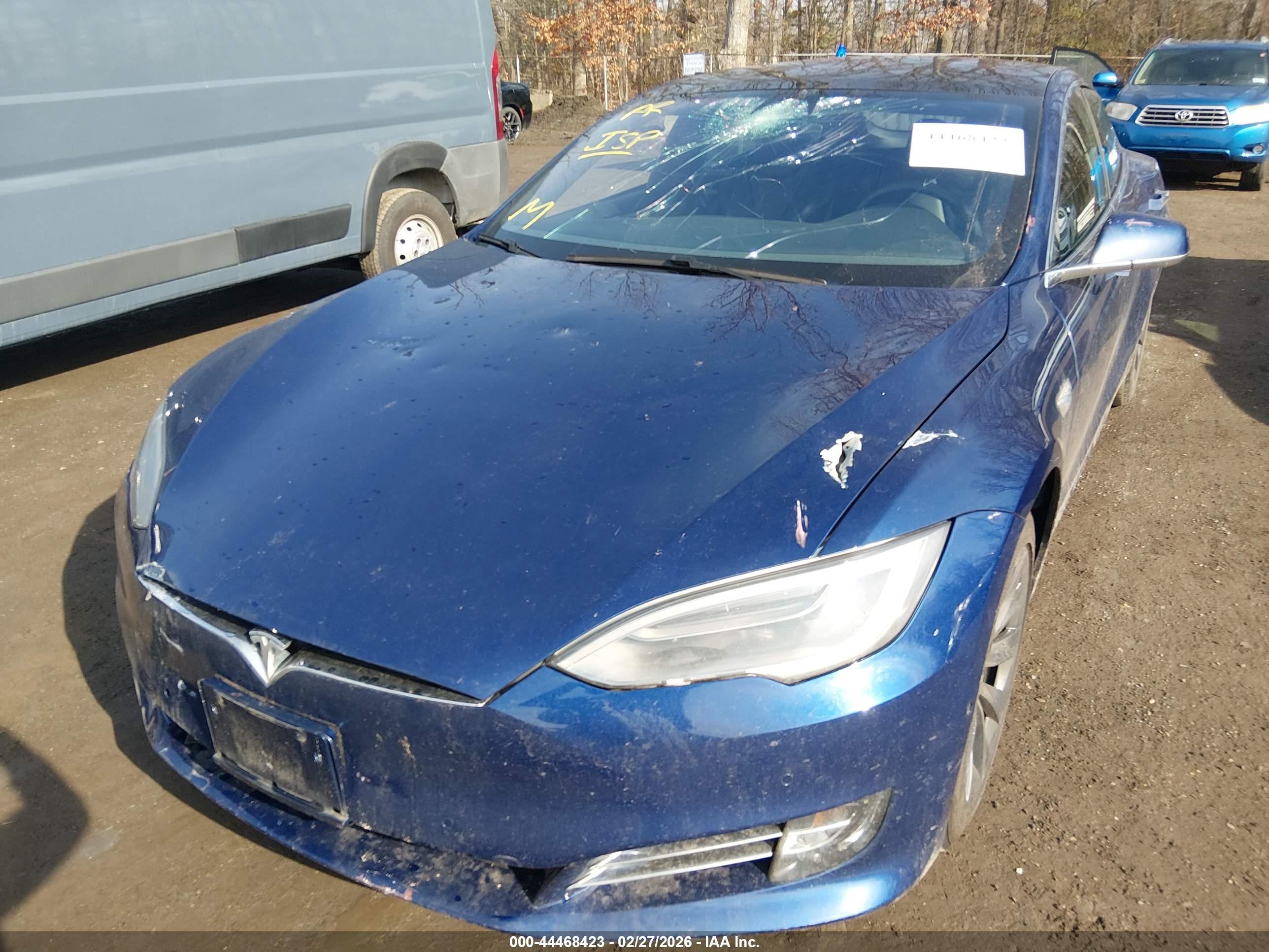 TESLA MODEL image 6