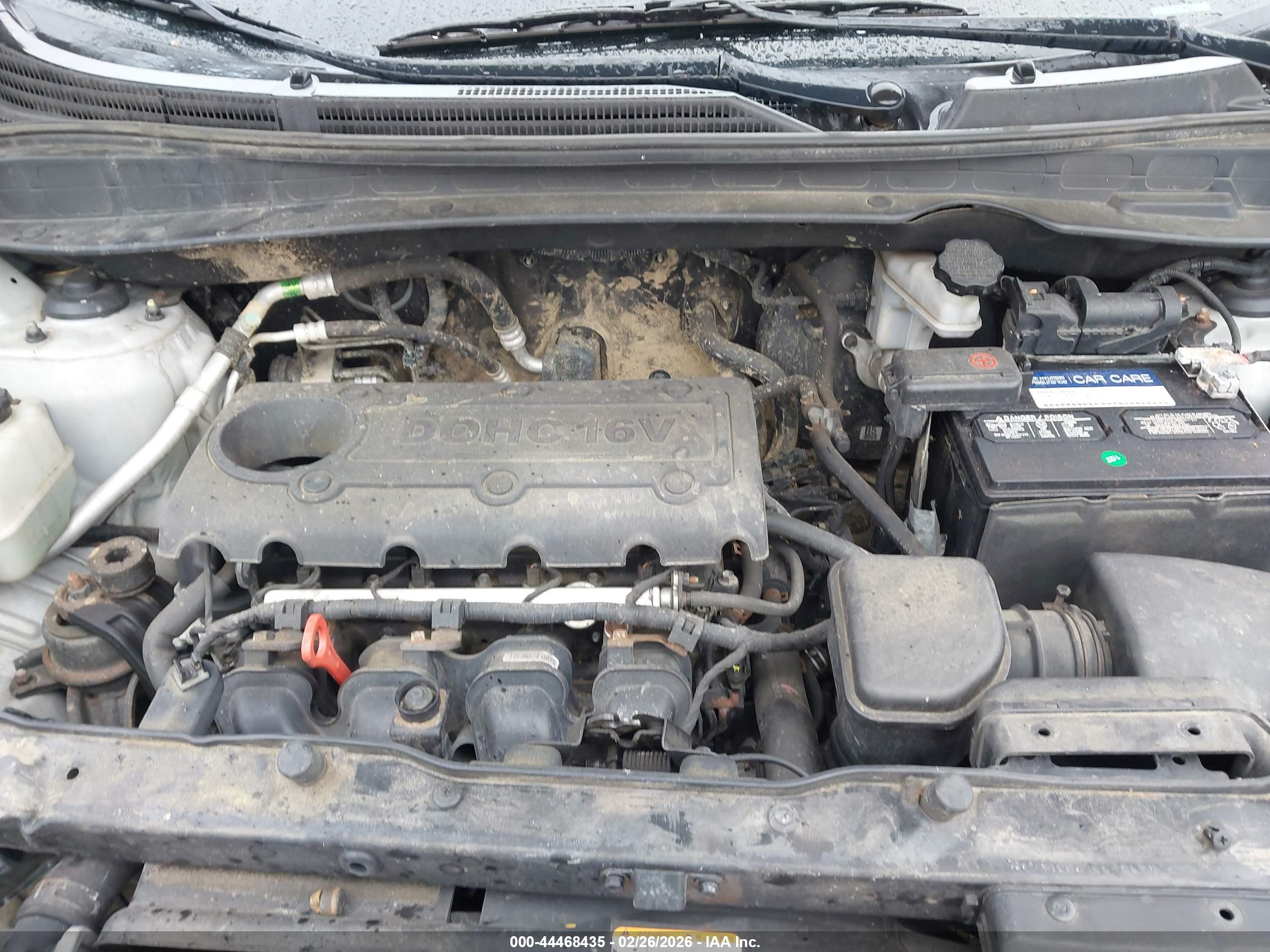 HYUNDAI TUCSON image 10
