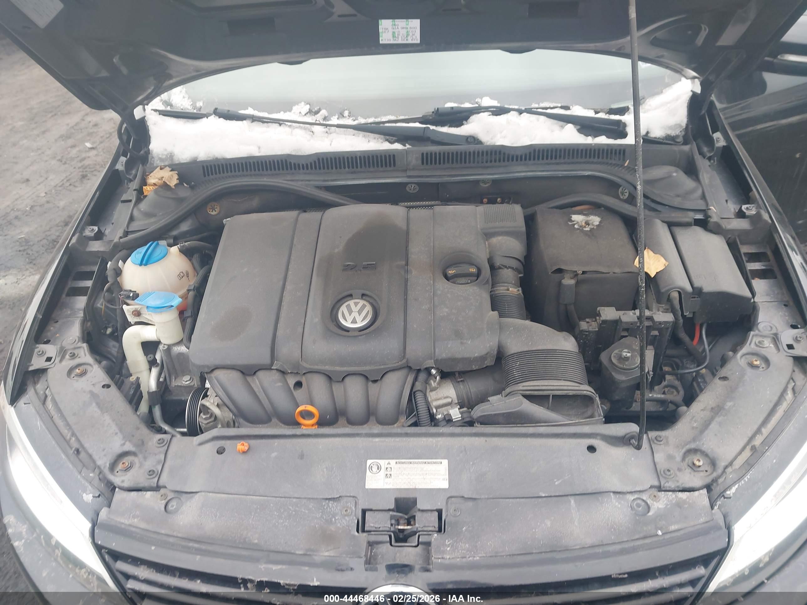 VOLKSWAGEN JETTA image 10