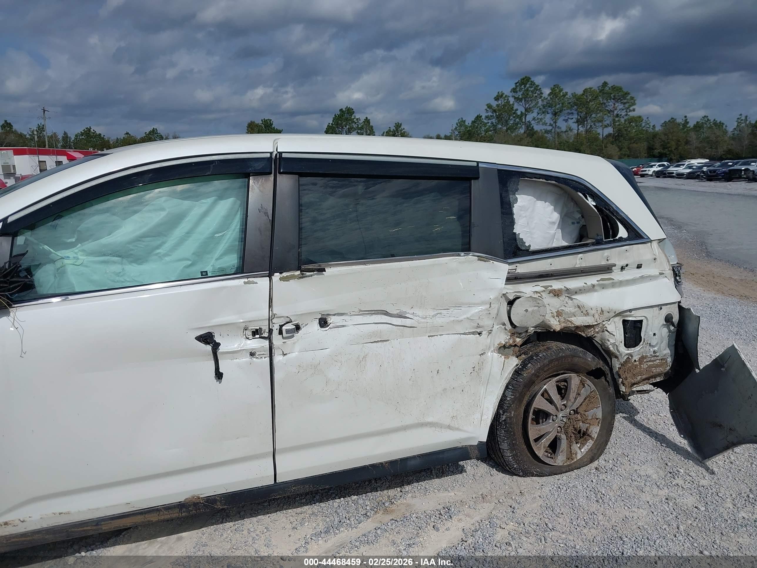 HONDA ODYSSEY image 6