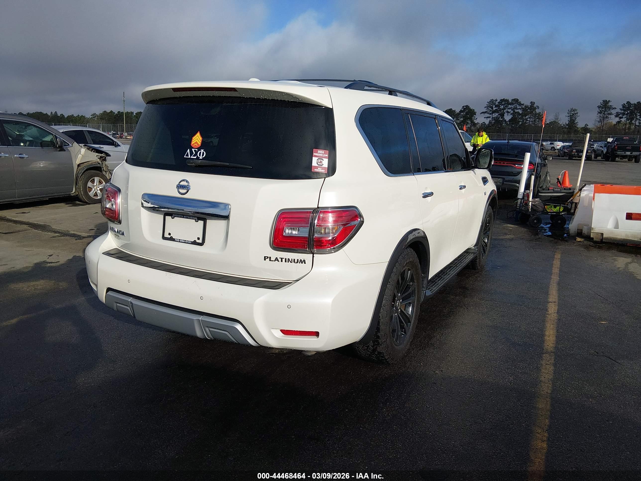 NISSAN ARMADA image 4