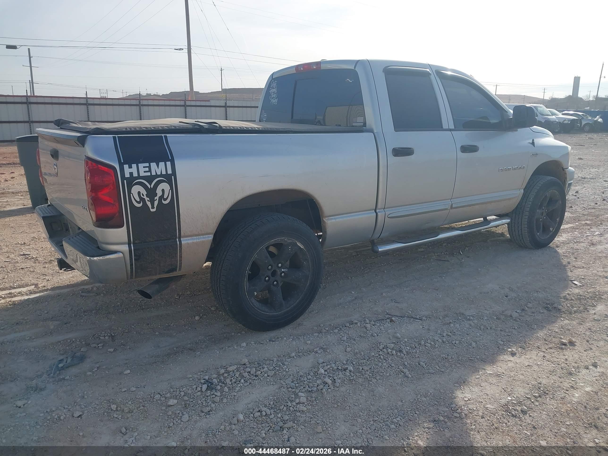 DODGE RAM image 4