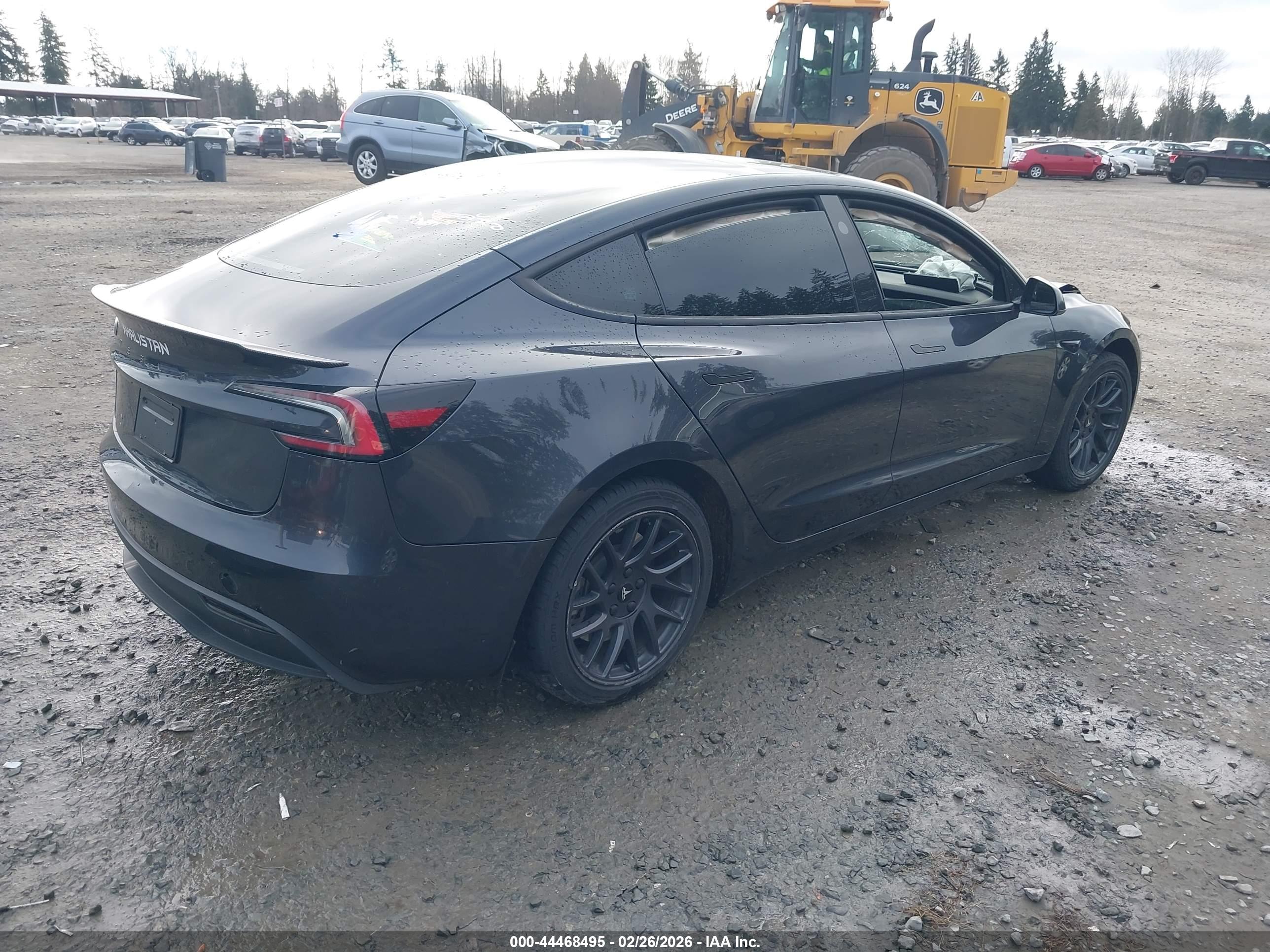 TESLA MODEL image 4