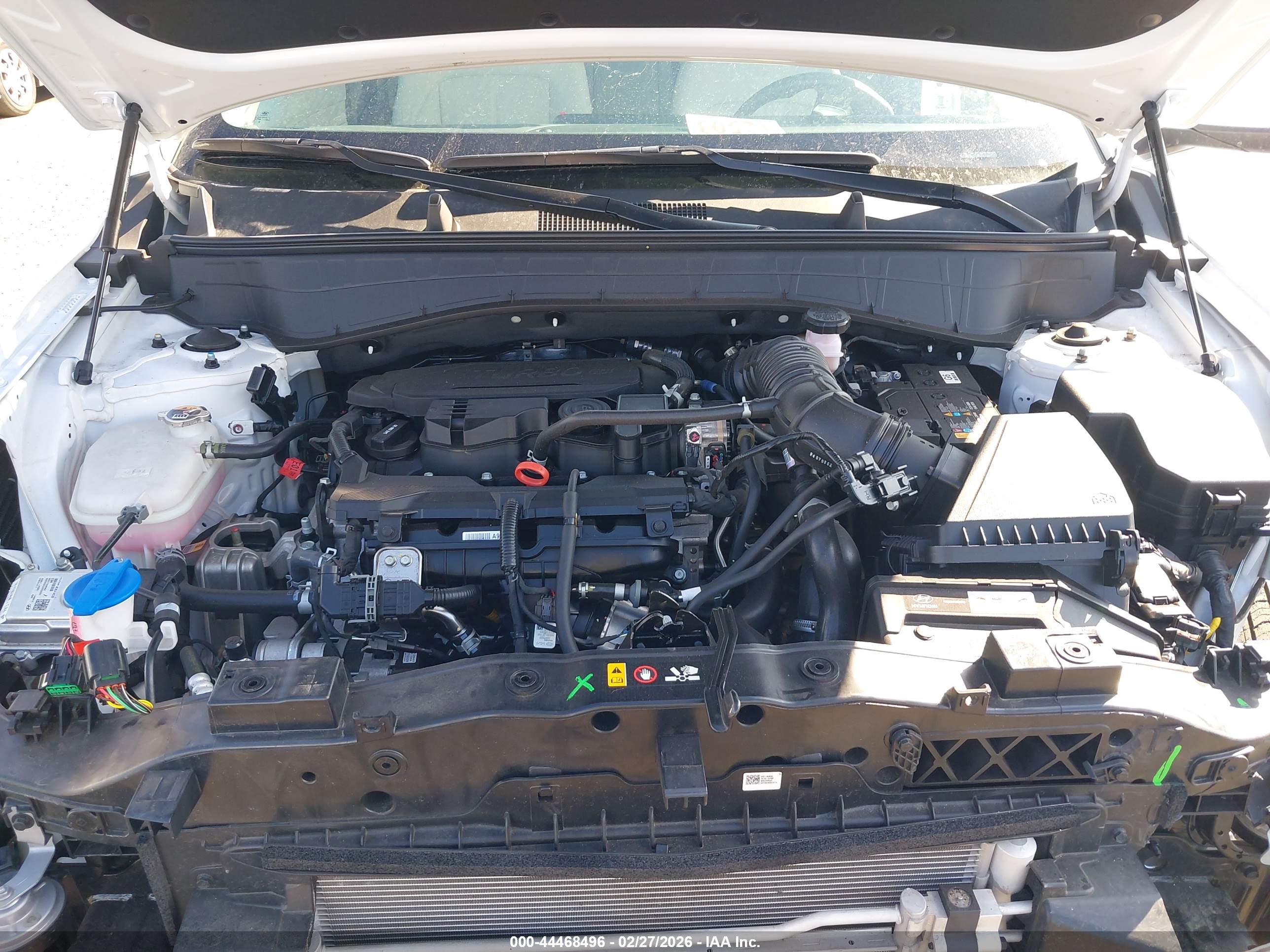 HYUNDAI KONA image 10