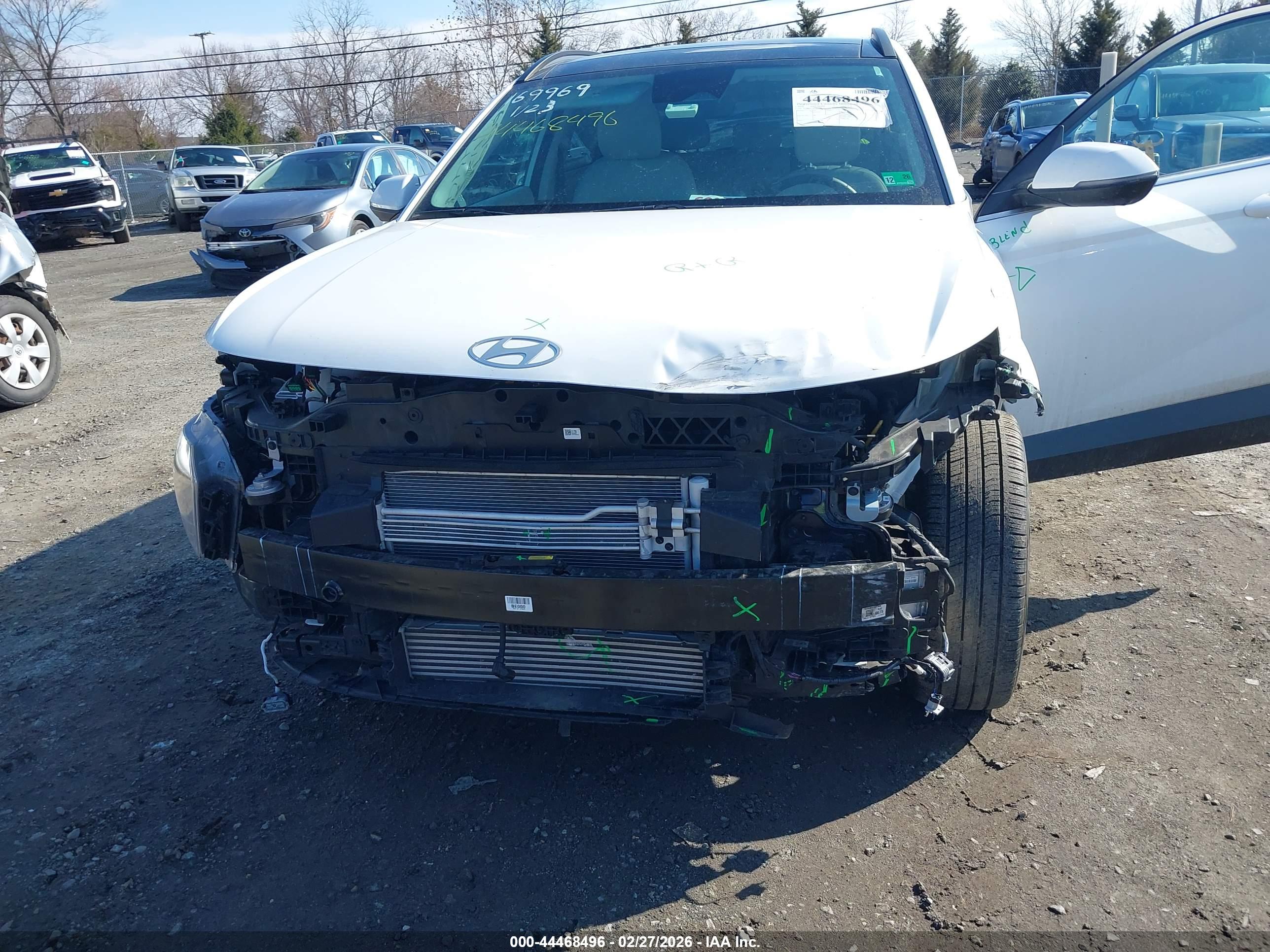 HYUNDAI KONA image 6