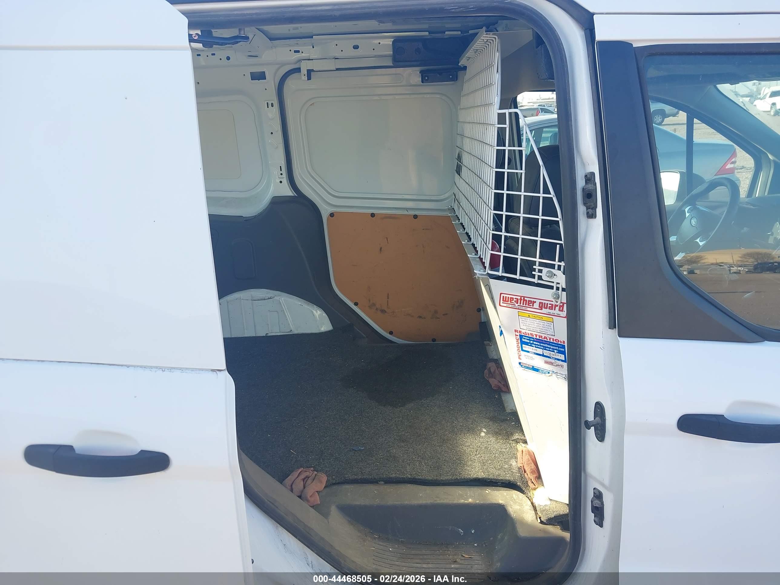 FORD TRANSIT image 8