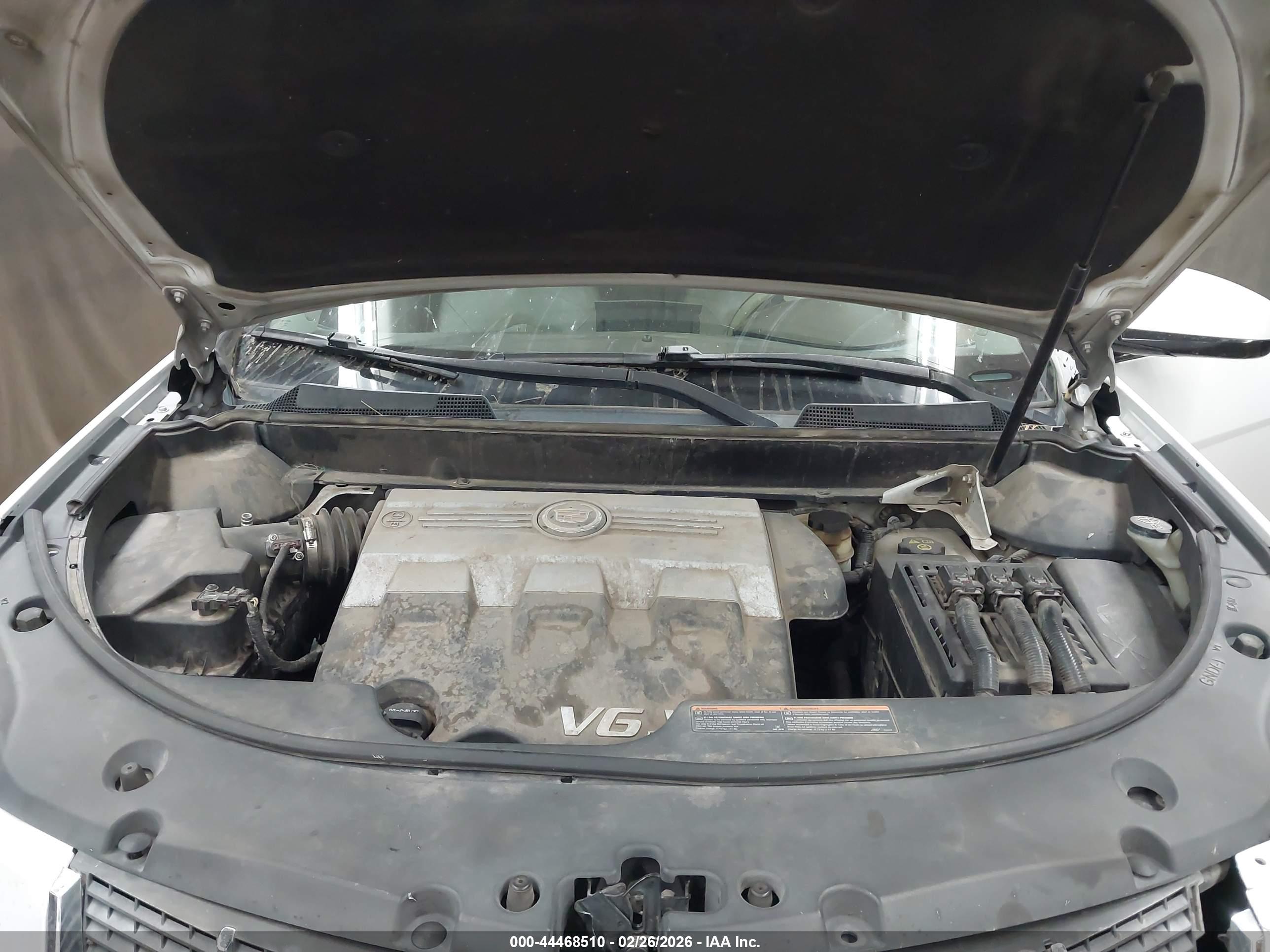 CADILLAC SRX image 10