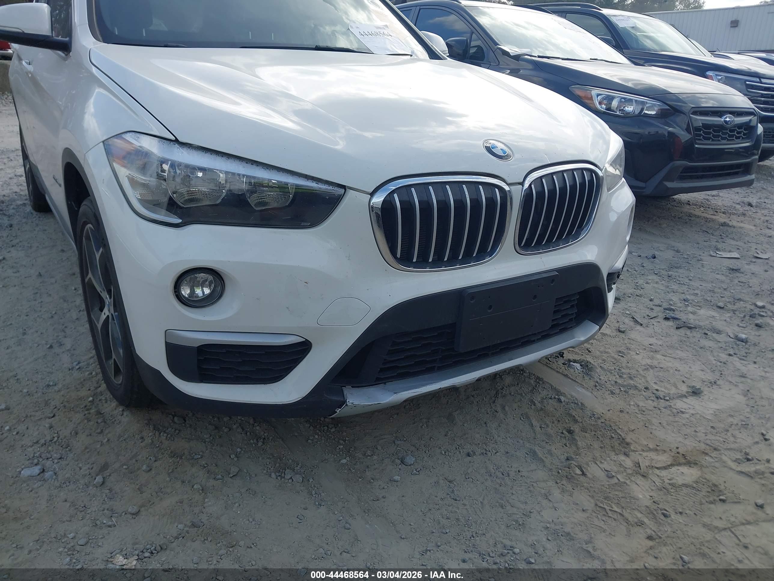 BMW X1 image 6