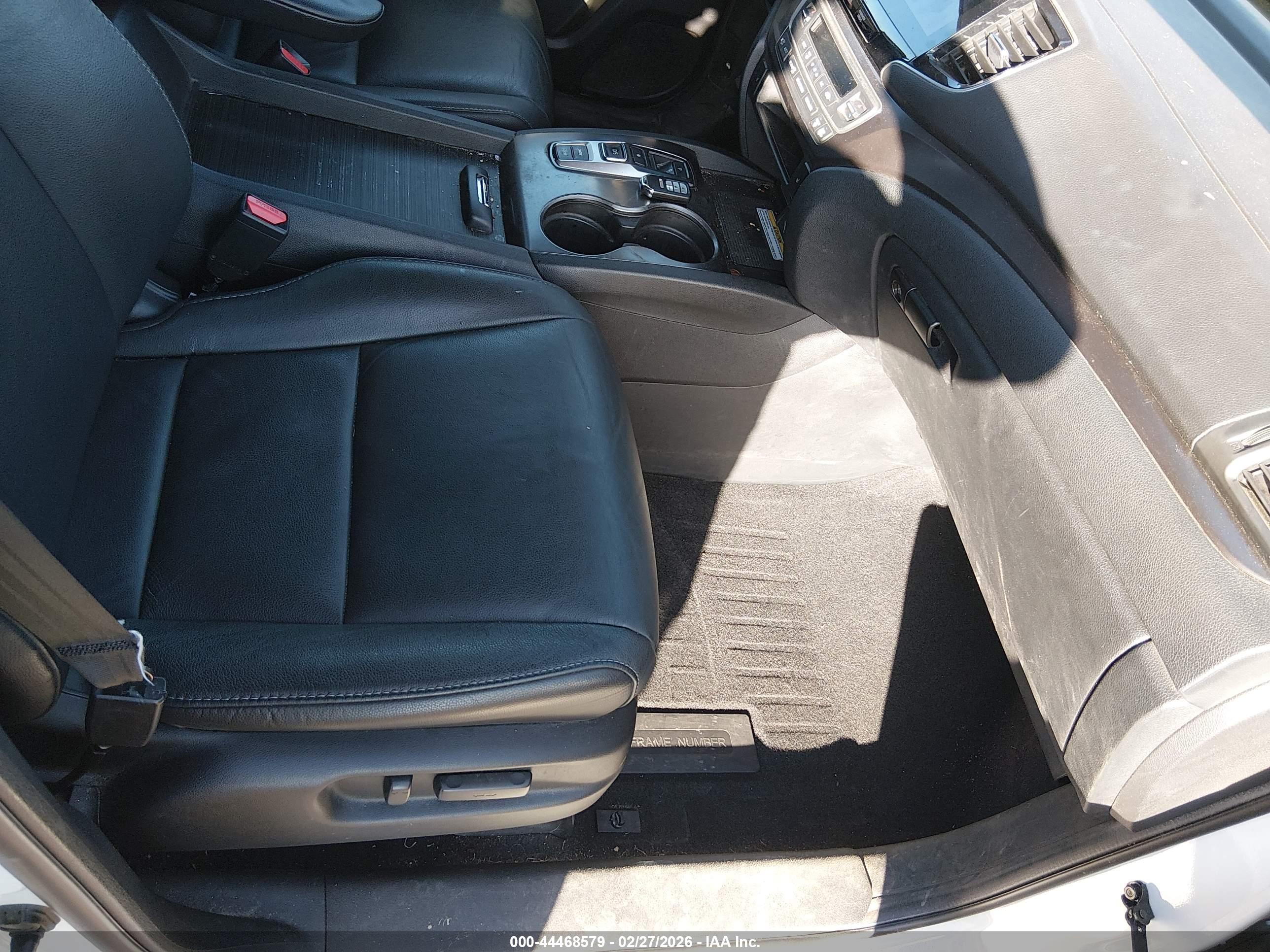 HONDA PILOT image 5
