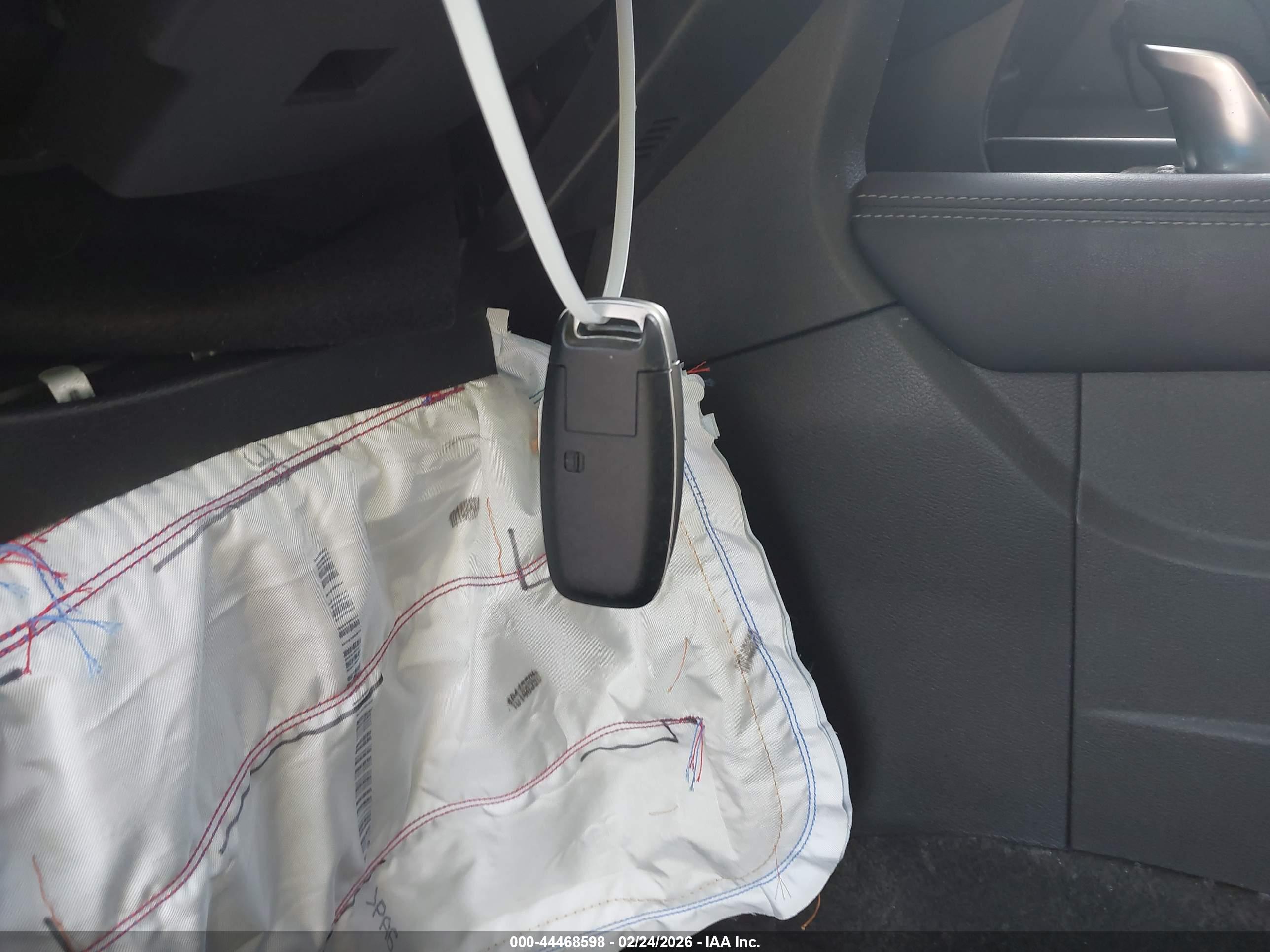 NISSAN KICKS image 11