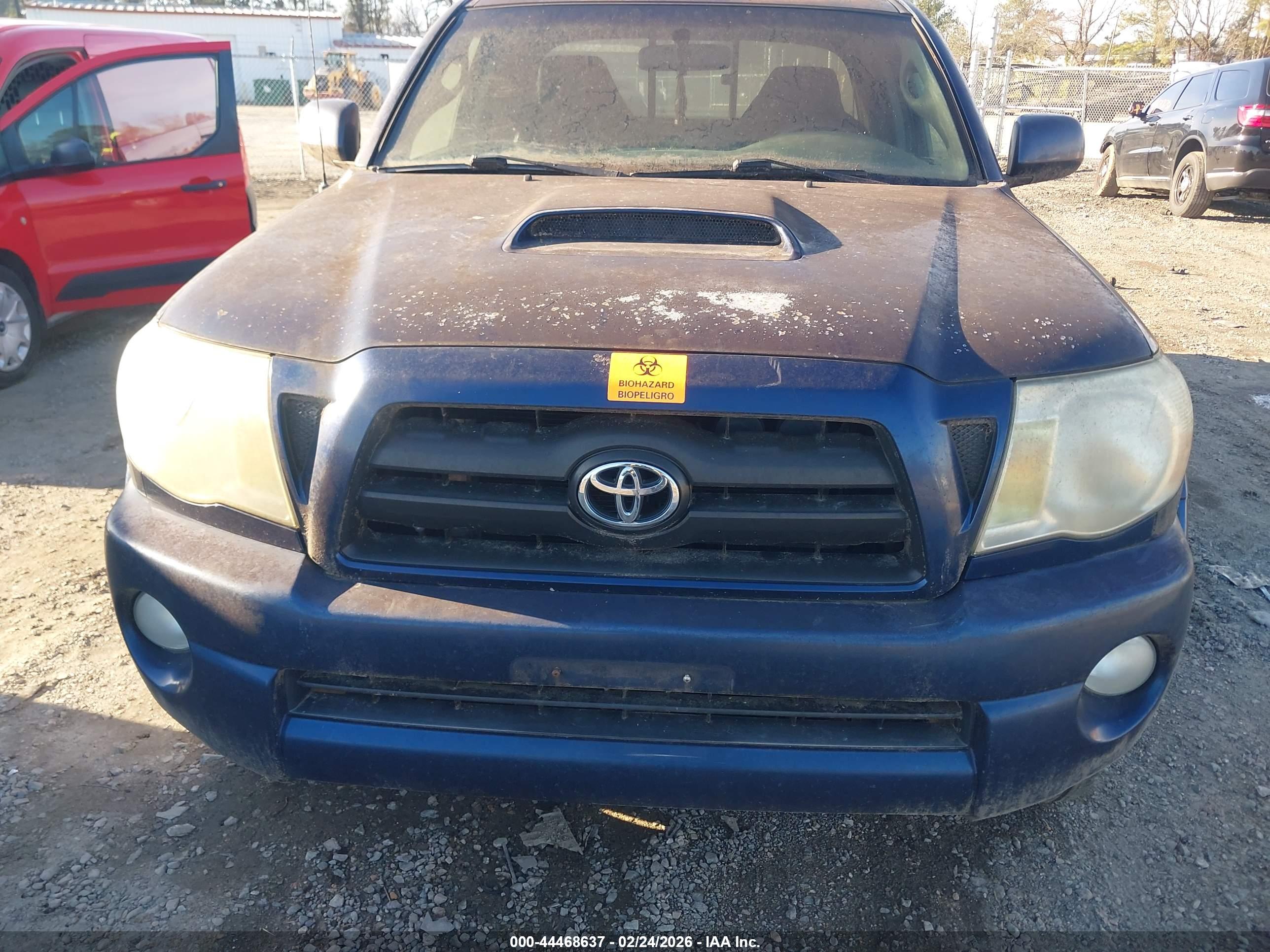 TOYOTA TACOMA image 6