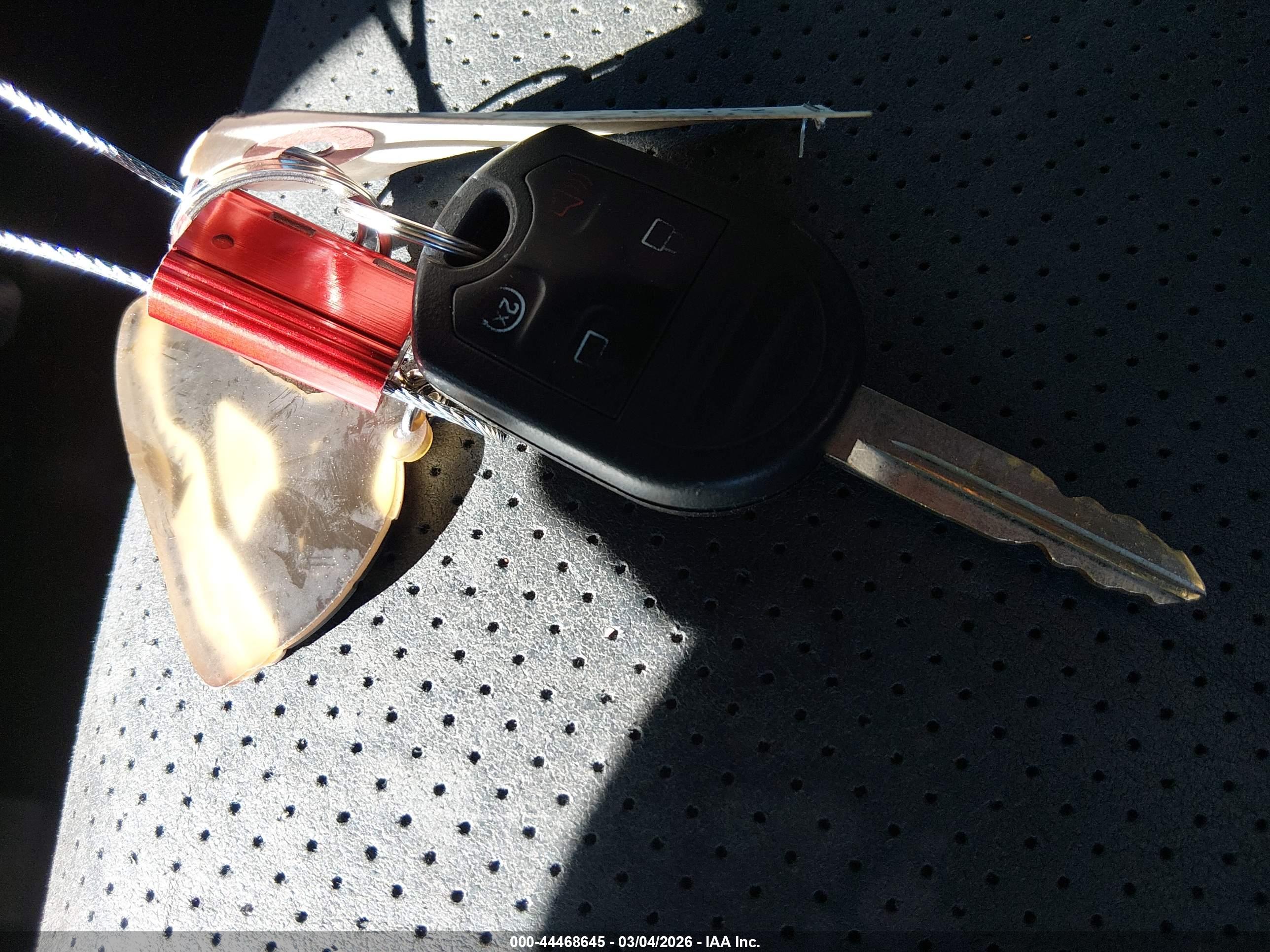 FORD EXPLORER image 11