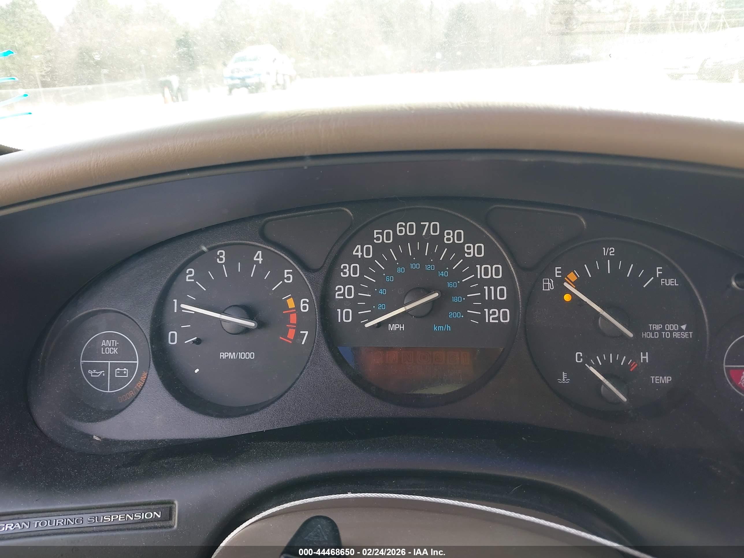 BUICK REGAL image 7