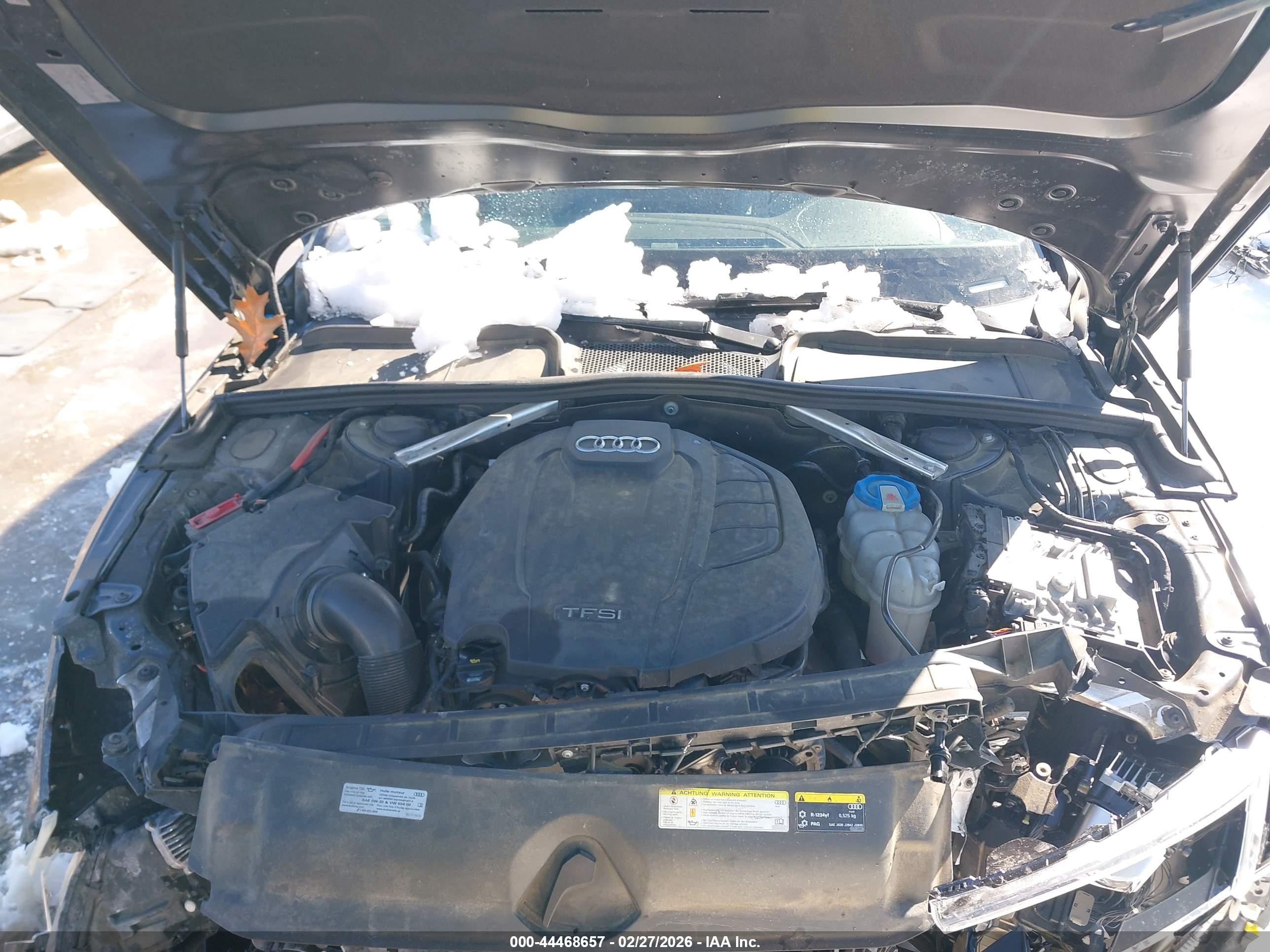 AUDI A4 image 10