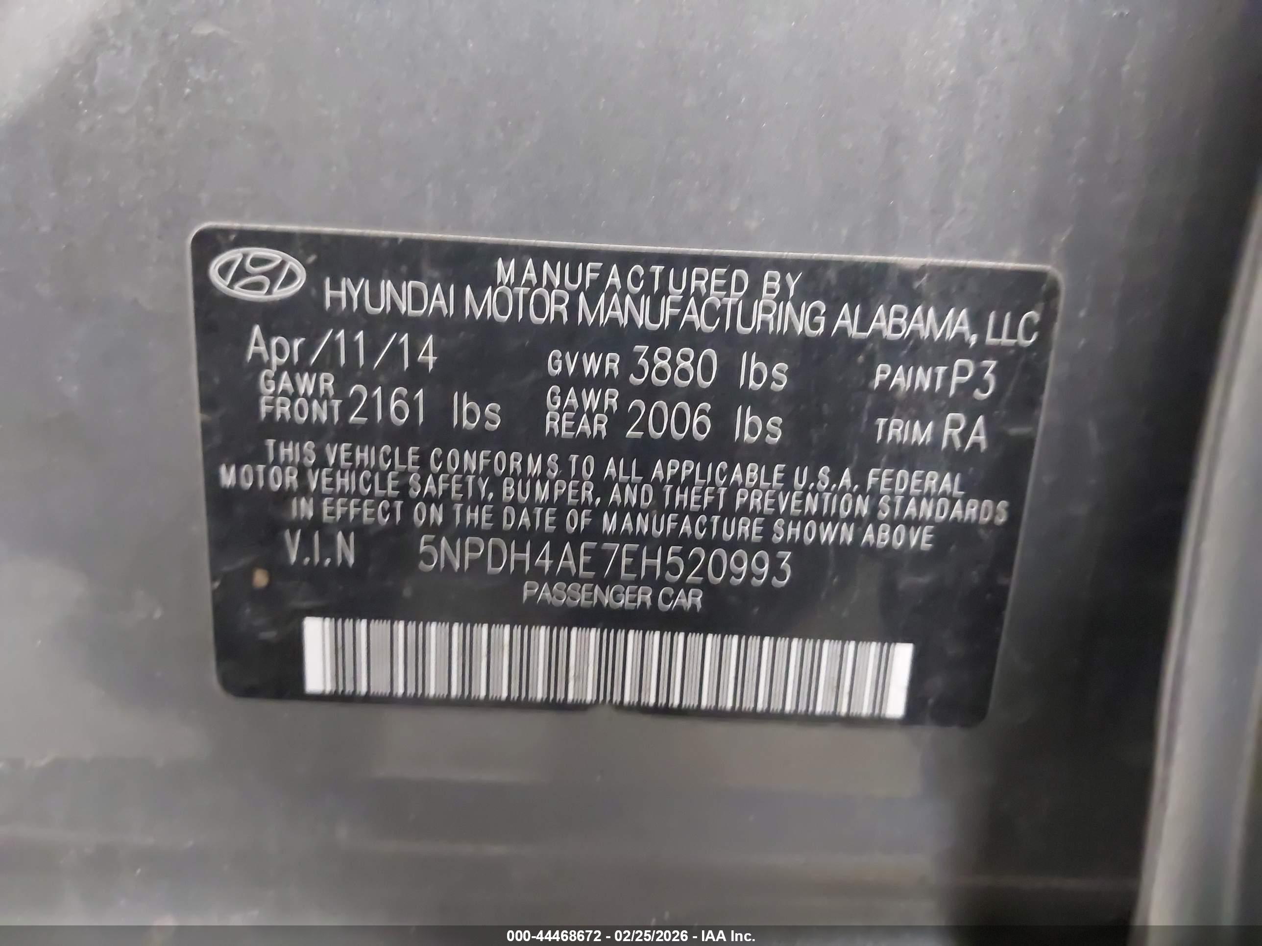 HYUNDAI ELANTRA image 9