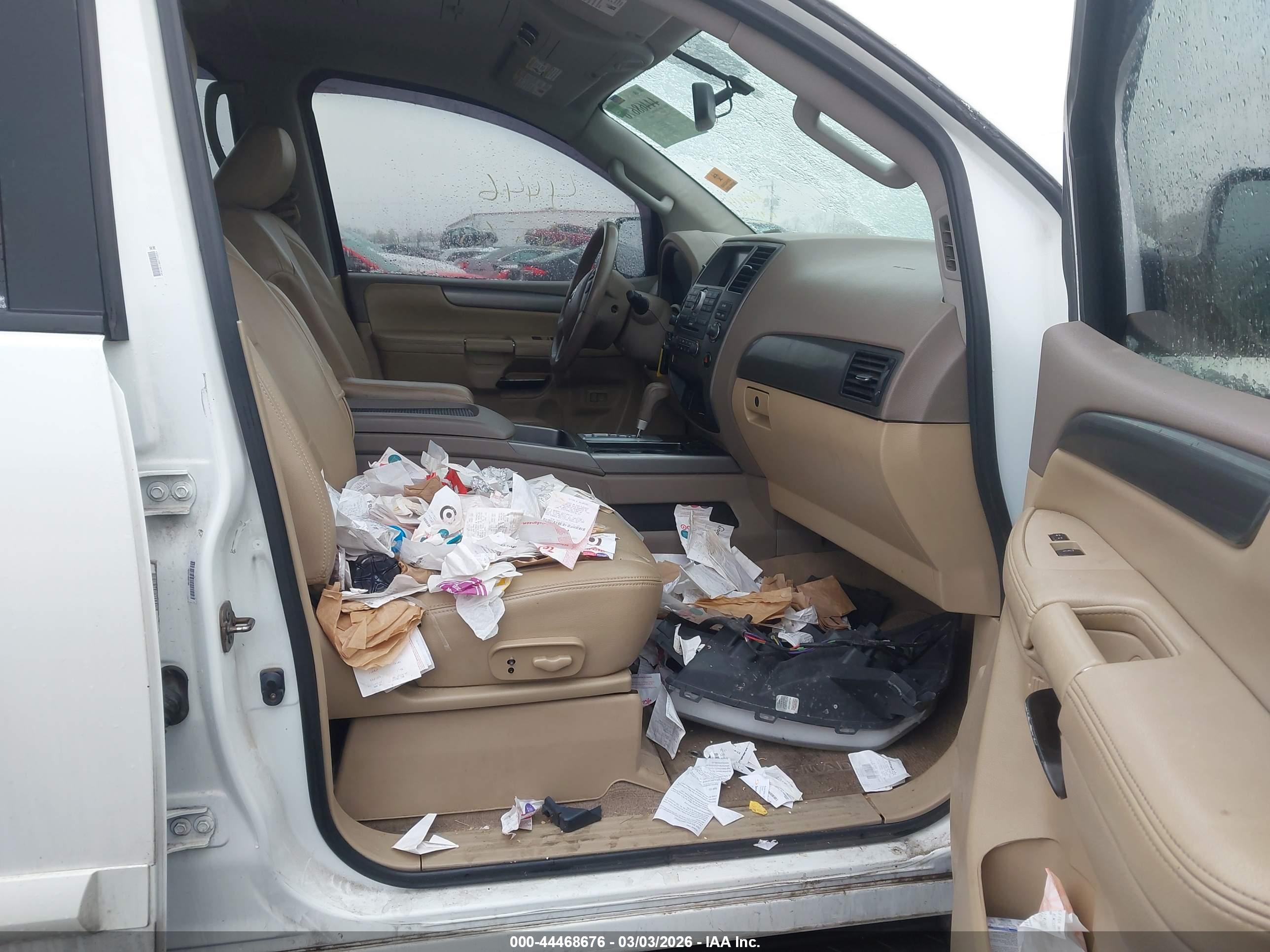 NISSAN ARMADA image 5