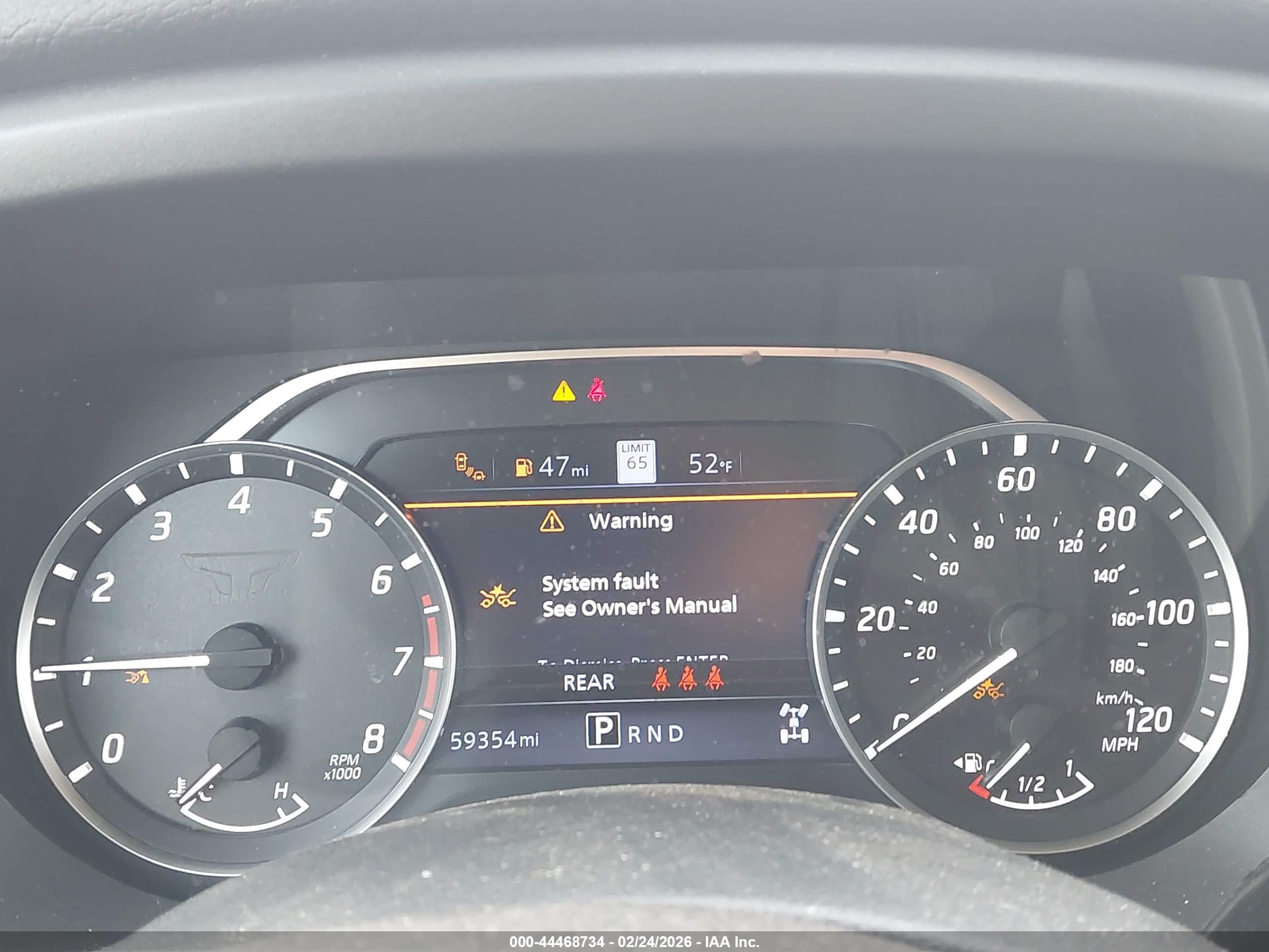 NISSAN TITAN image 7