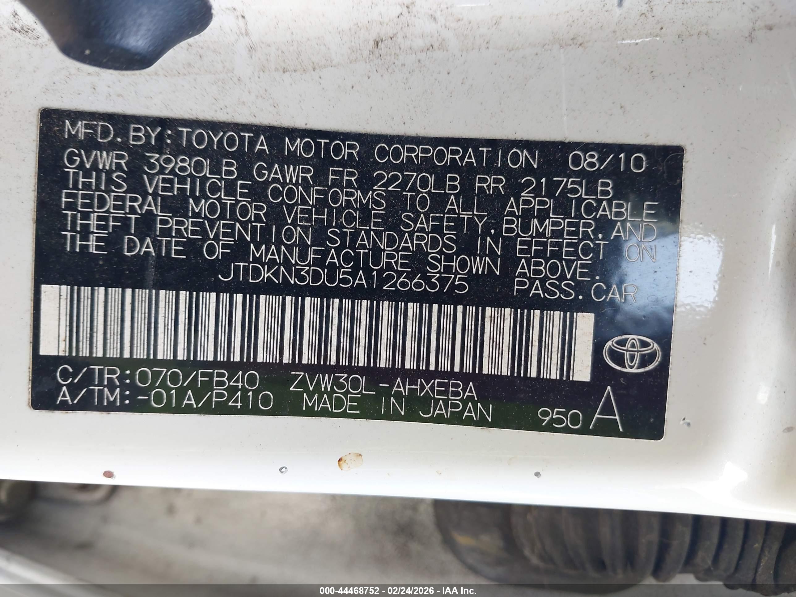 TOYOTA PRIUS image 9