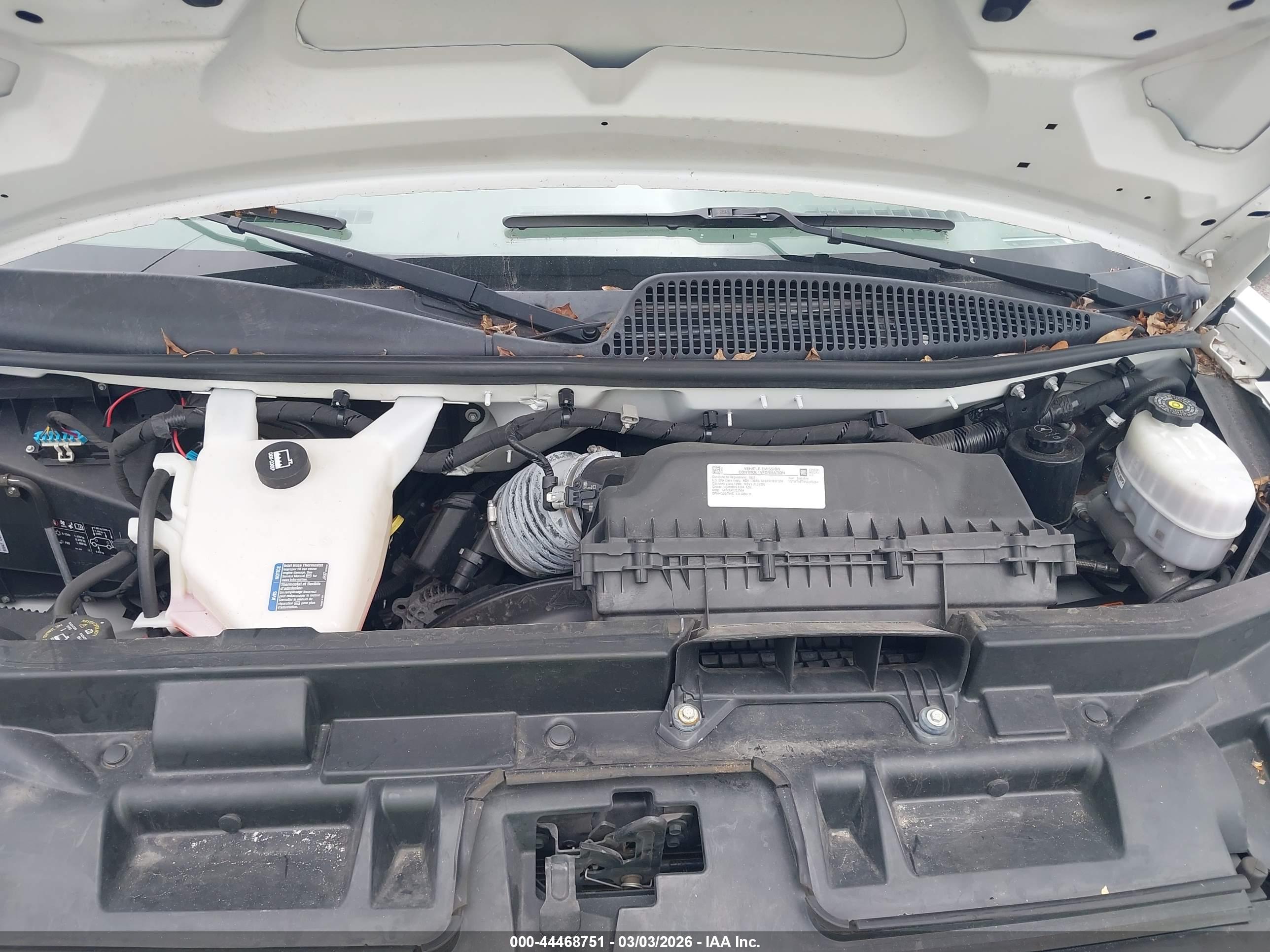 GMC SAVANA image 10