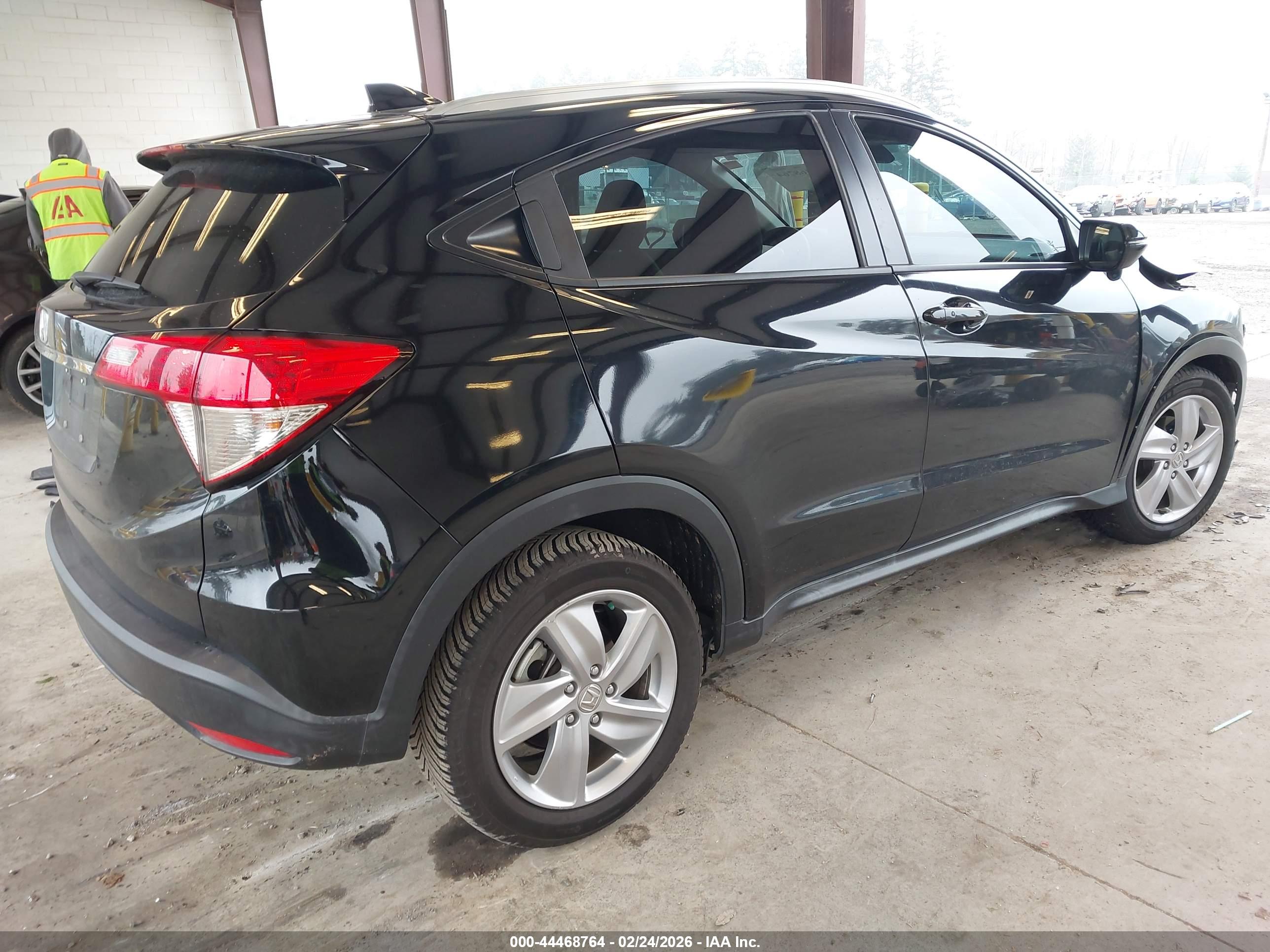HONDA HR-V image 4