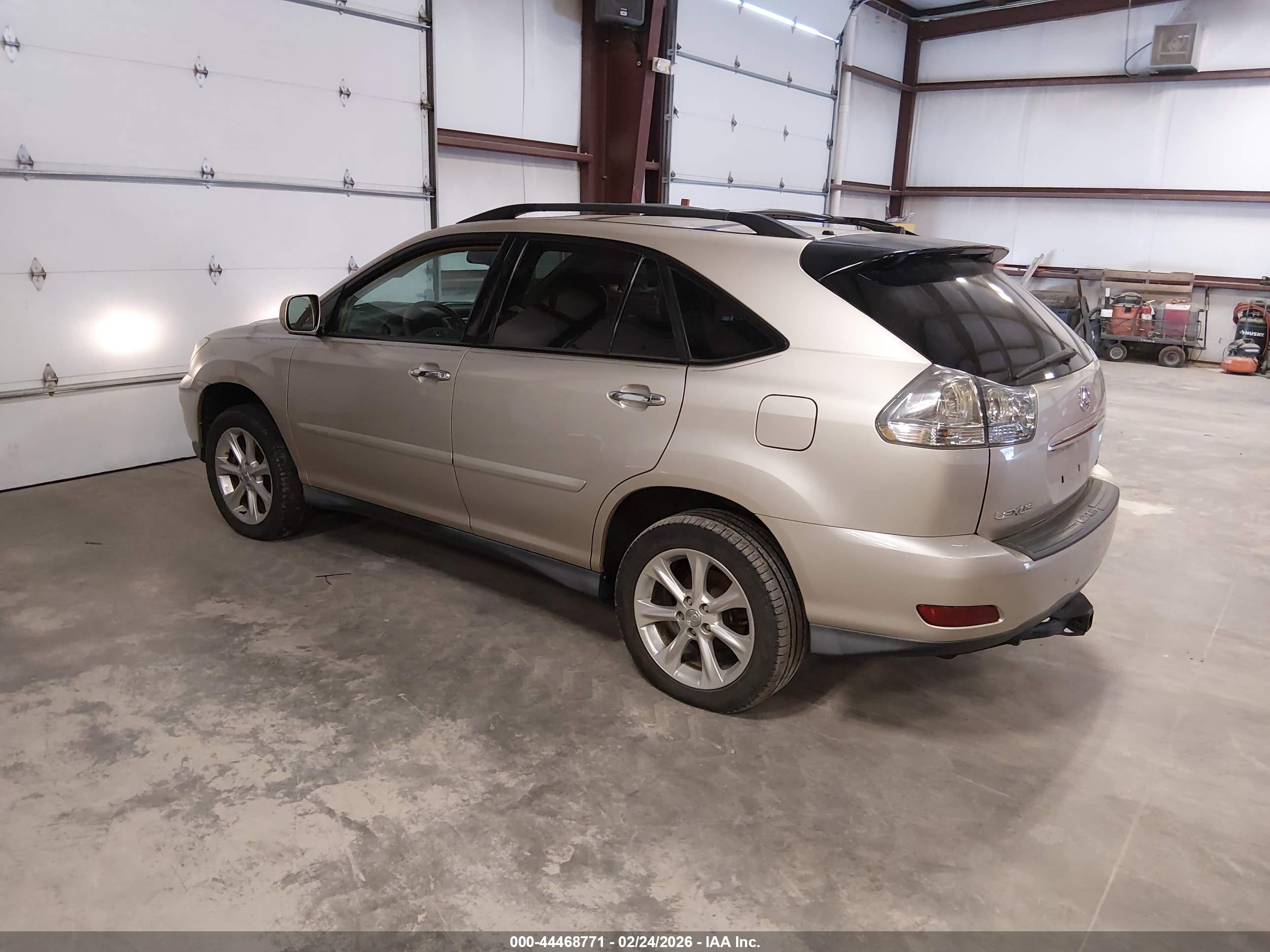 LEXUS RX image 3