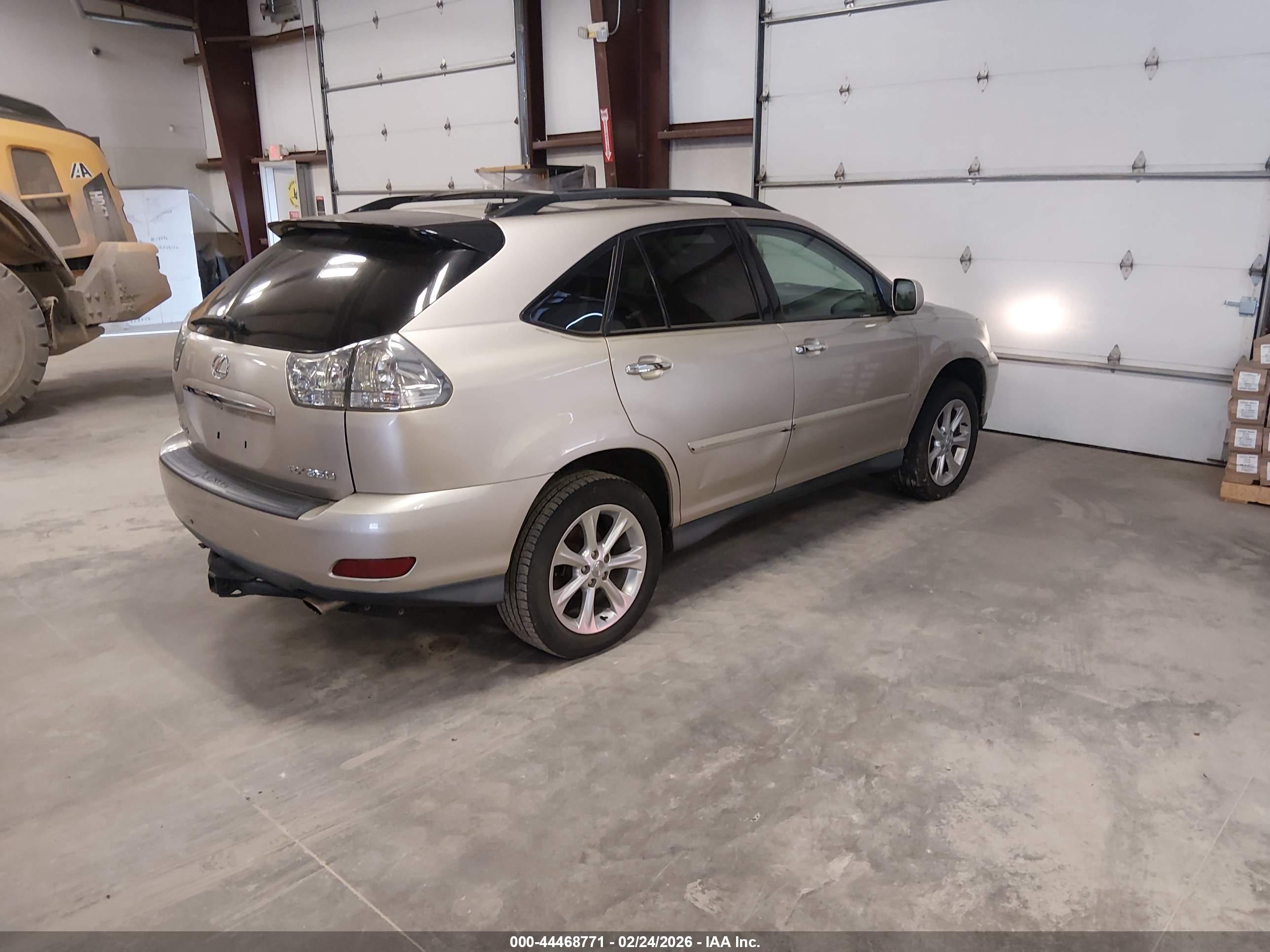LEXUS RX image 4