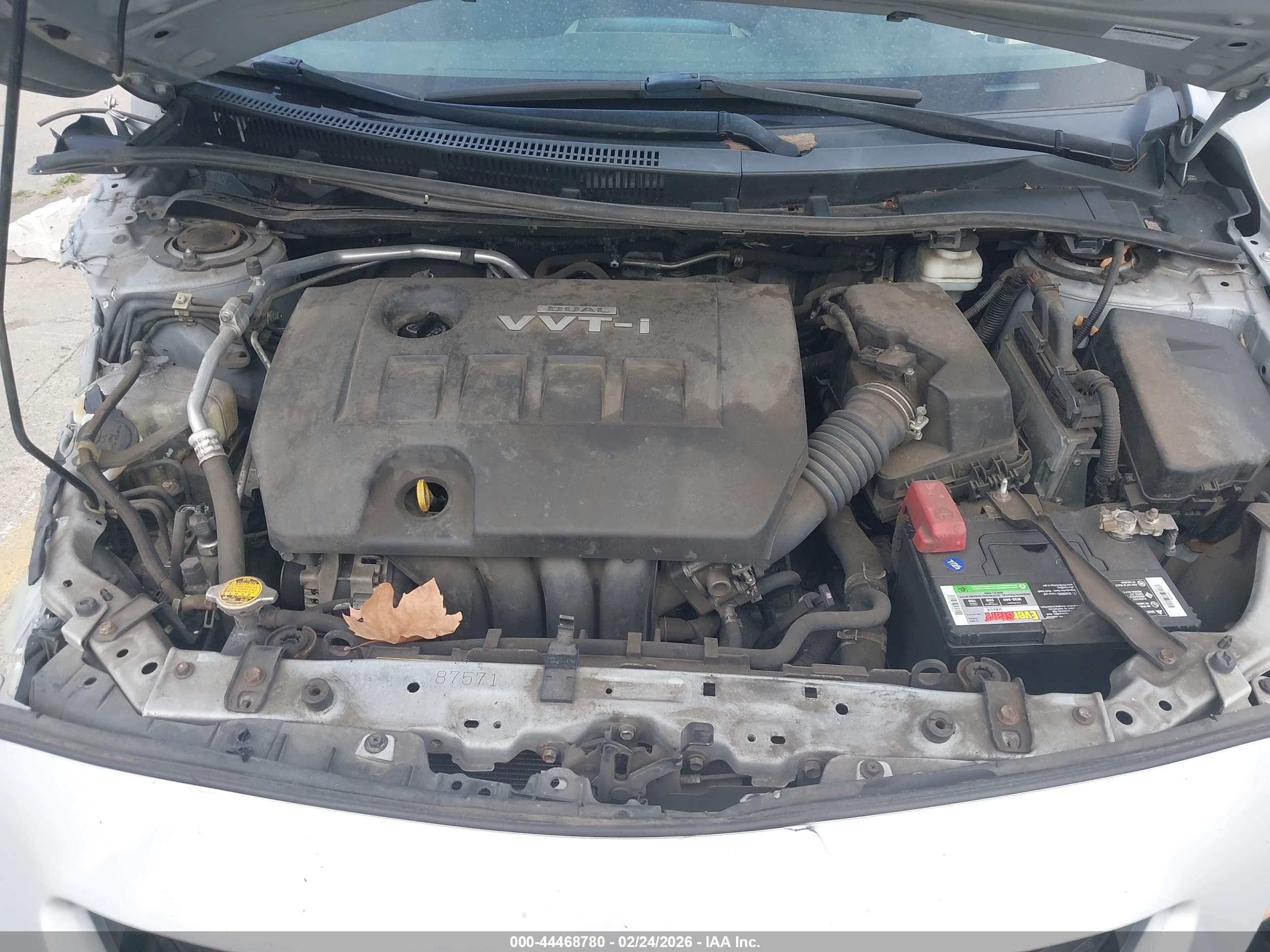 TOYOTA COROLLA image 10