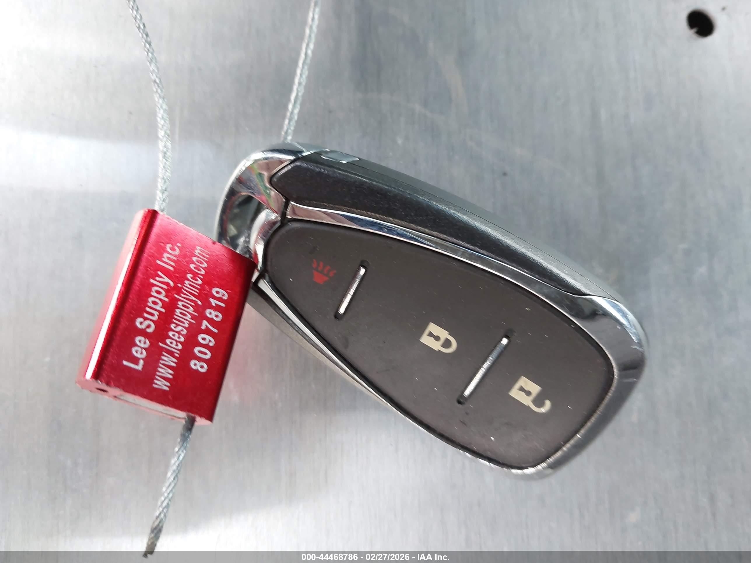CHEVROLET EQUINOX image 11