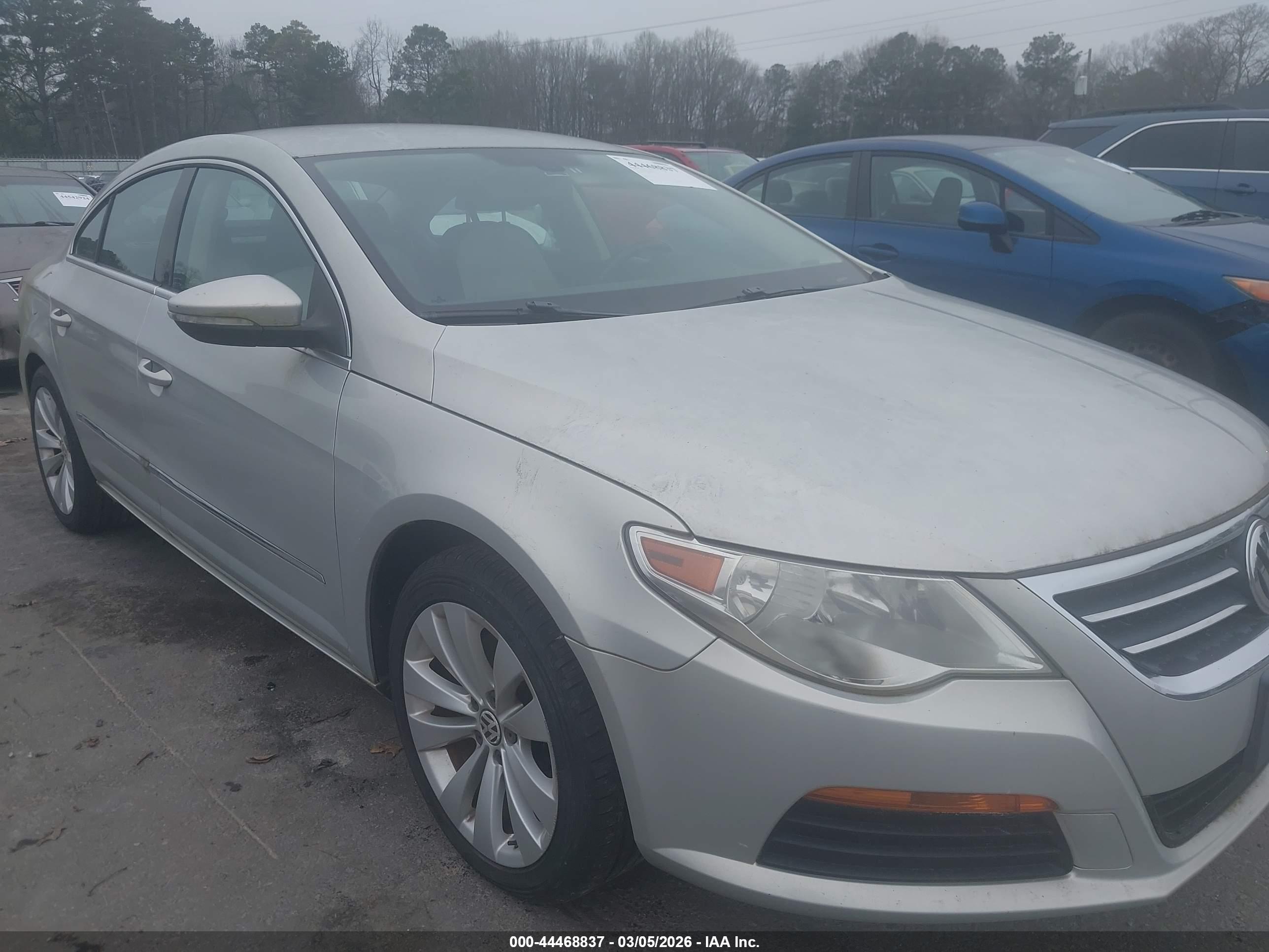 VOLKSWAGEN CC image 6