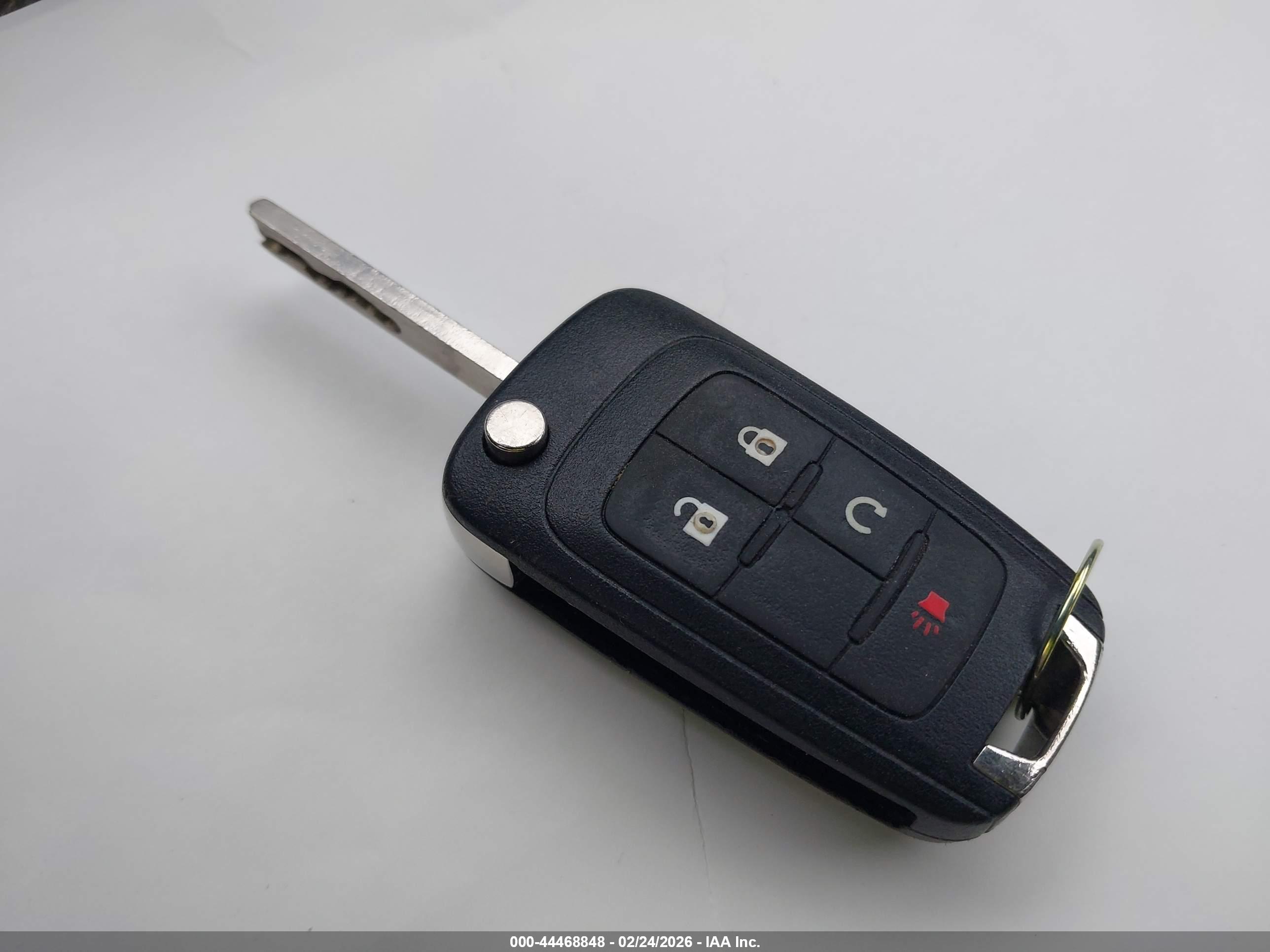 CHEVROLET EQUINOX image 11