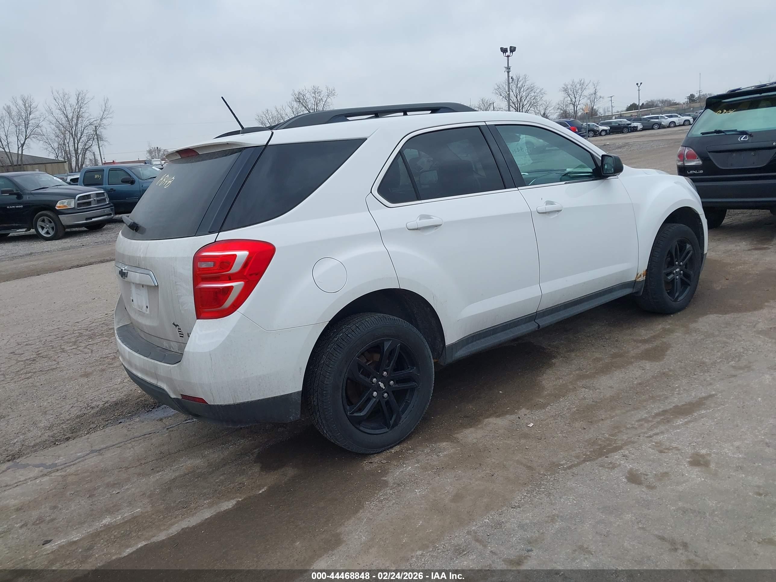 CHEVROLET EQUINOX image 4
